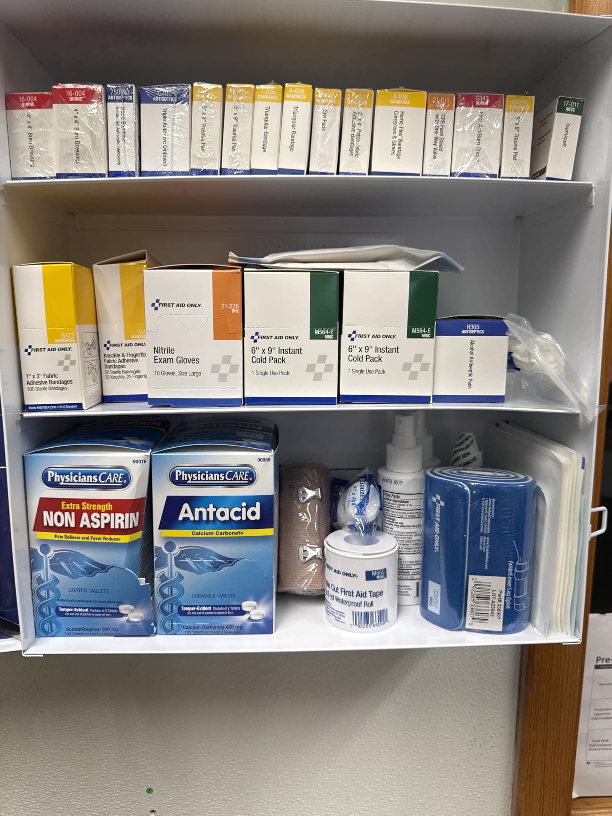 First Aid Only 90575 3-Shelf ANSI B+ and OSHA-Compliant First Aid Kit, 100-150-Person Emergency First Aid Kit for Business and Worksite, First Aid Metal Cabinet with Medications, 676 Pieces customer photo 2