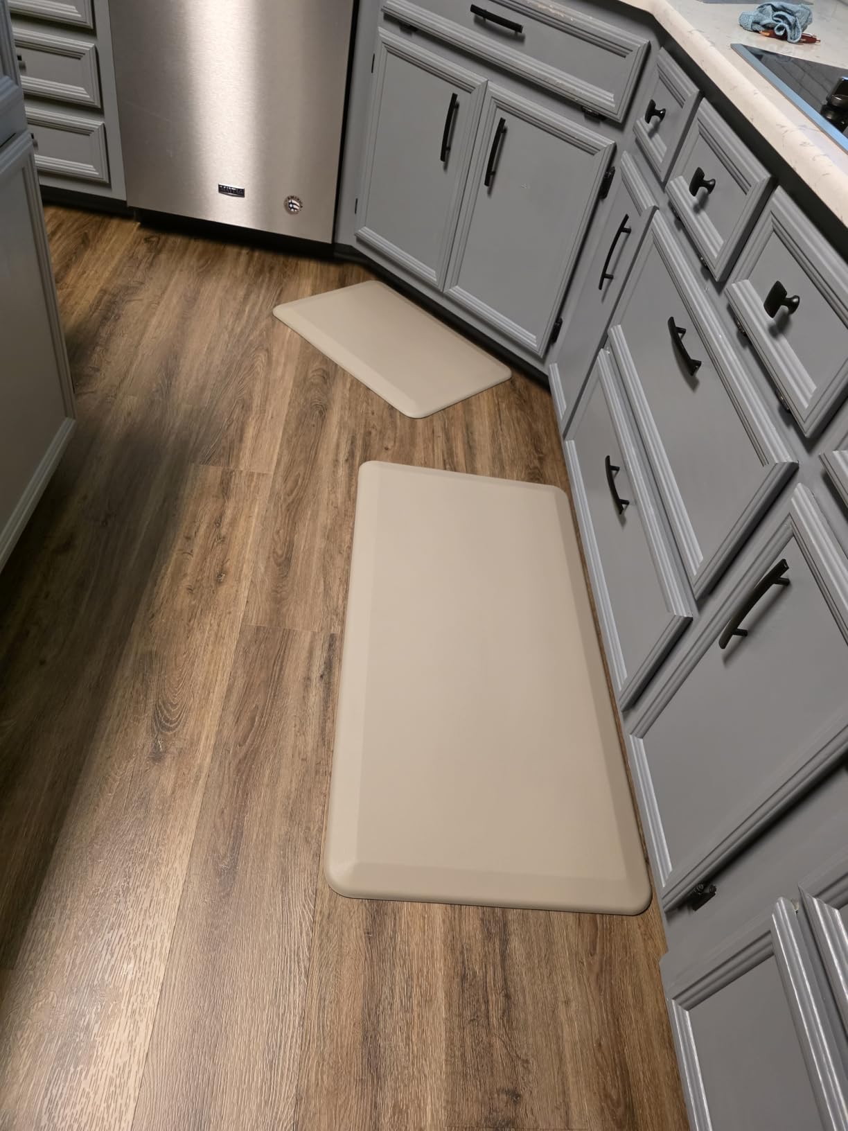 GORILLA GRIP Cushioned Antifatigue Kitchen Mat for Floor, 70x24, Gray customer photo 1
