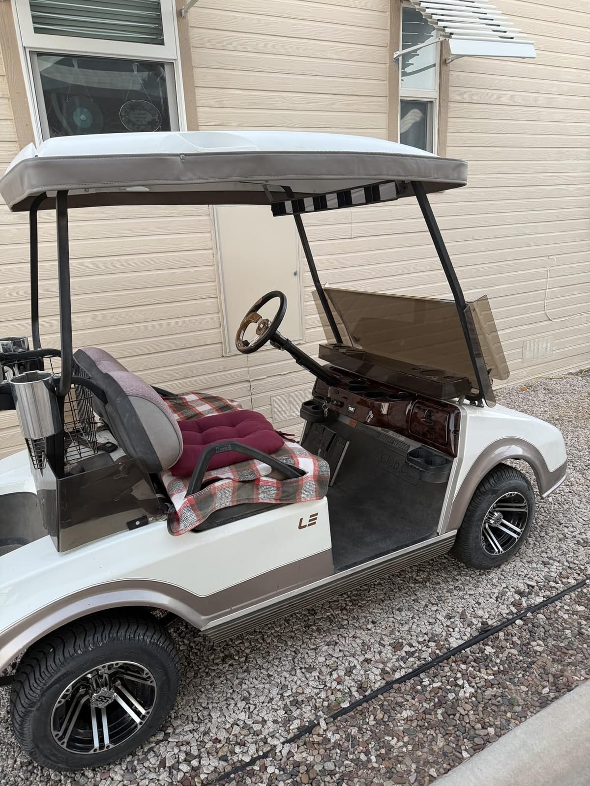 Dark Burled Woodgrain Full Dash Panel for Club Car DS (1981+) - 4 Cupholders, 2 Locking Glove Boxes, OEM-Style Finish customer photo 2