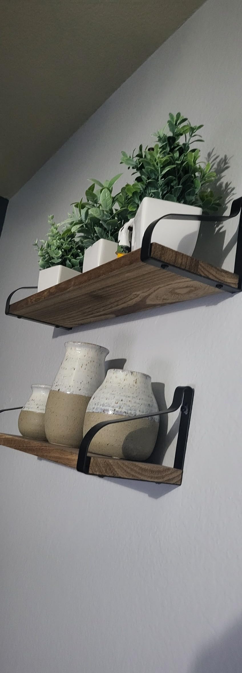 Love-KANKEI Floating Wall Shelves Set of 3,Solid Wood,Carbonized Black customer photo 1