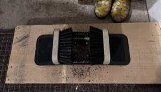 Umien Boot Scraper Outdoor Shoe Brush with Flaps, for Mud, Dirt & Snow customer photo 2