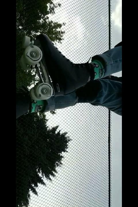 Roller Derby Cruze XR | Rush Hightop Men's Roller Skates | Rink Skates | Indoor Outdoor Skates | Quad Skates customer photo 1