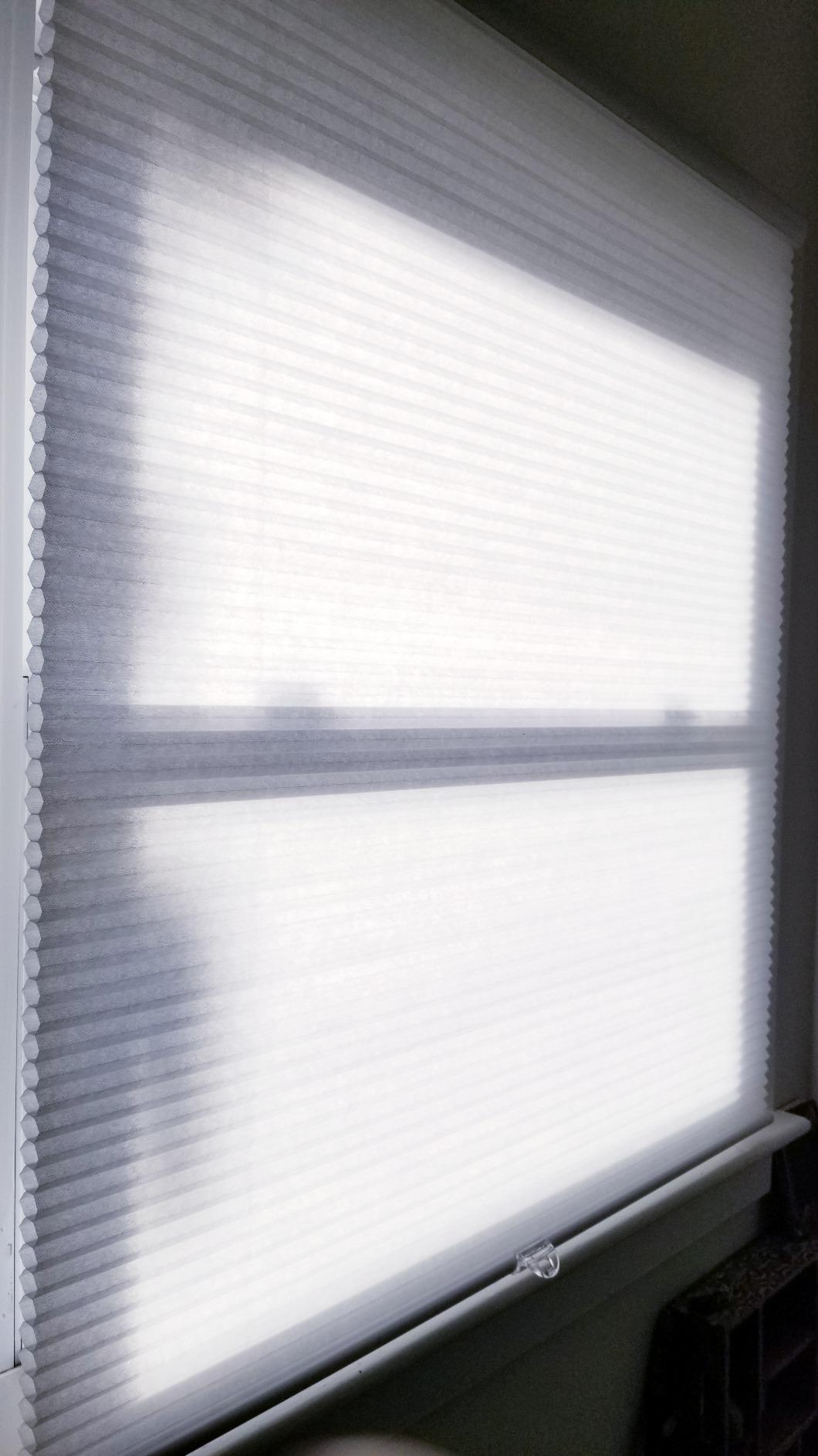 Honeycomb Cellular Shades Cordless Light Filtering for Windows Inside & Outside Mount, 24