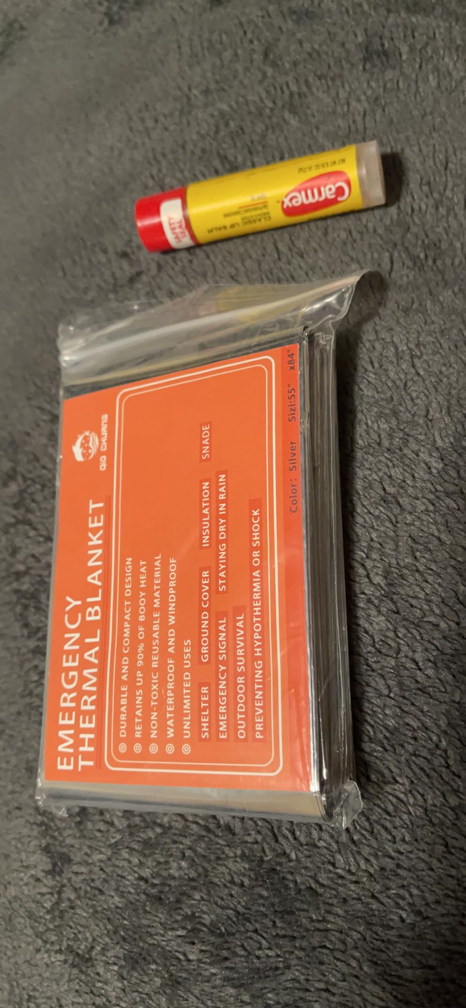 QIO CHUANG Emergency Mylar Thermal Blankets 4 Packs Survival Kit 84''x55'' customer photo 1