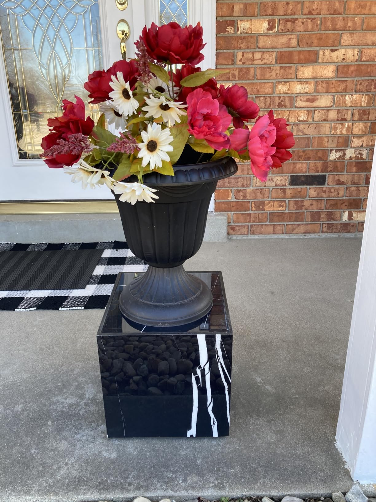 Arcadia Garden Products PL10CP Classic Traditional Plastic Urn Planter Indoor/Outdoor, 15