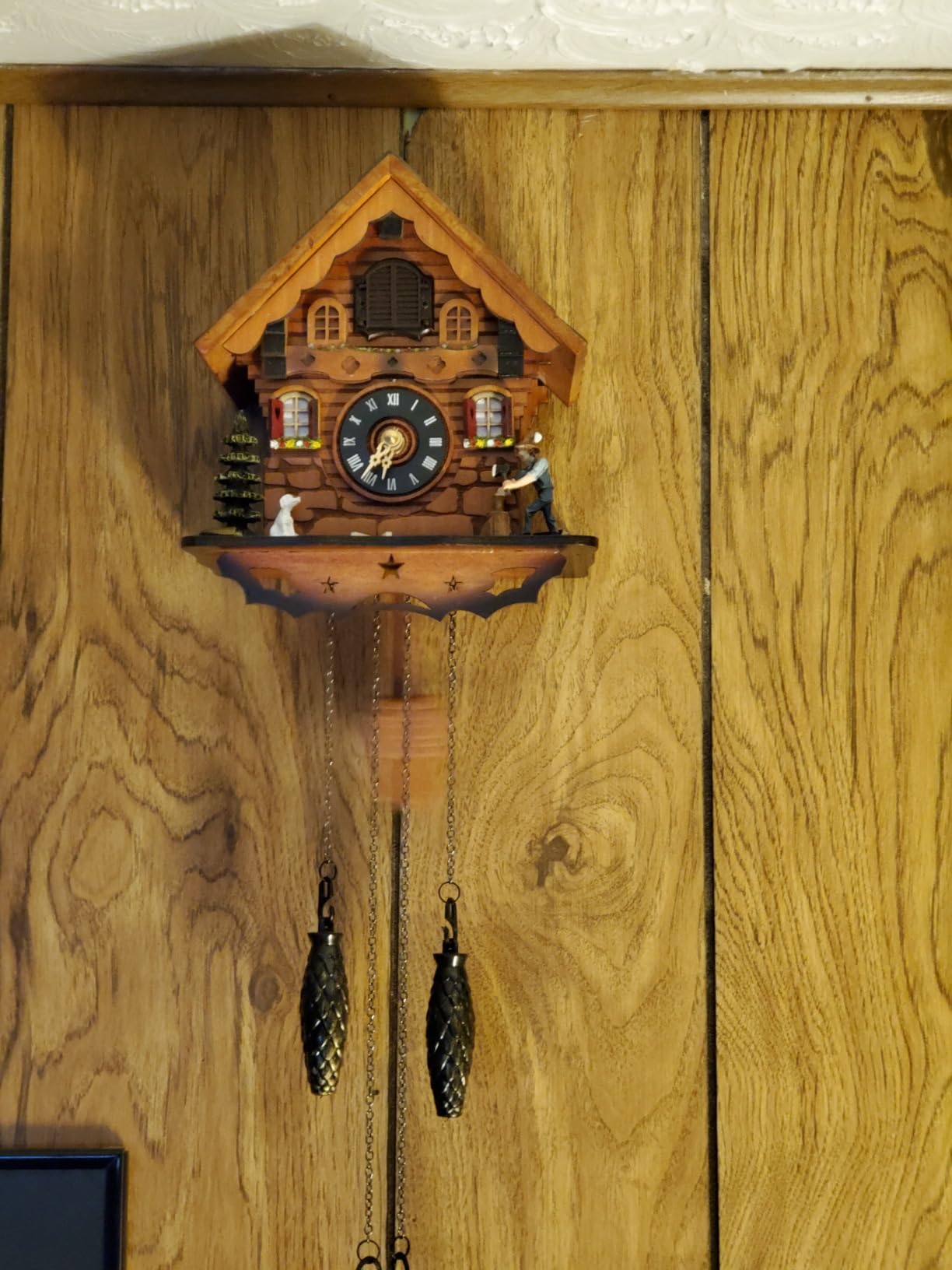Kintrot Cuckoo Clock Traditional Black Forest Wooden Wall Clock customer photo 2