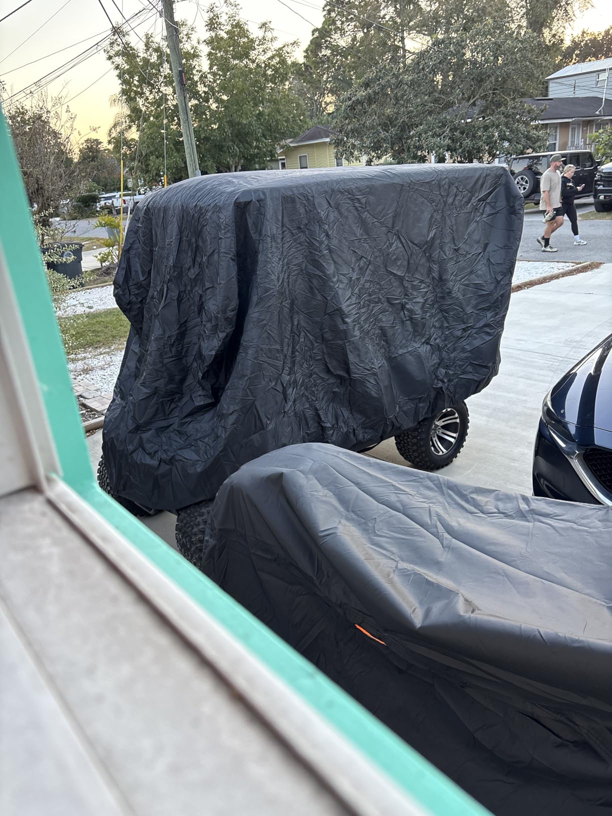 NEVERLAND Golf Cart Cover 4 Passenger for Club Car EZGO Yamaha Golf Carts | Heavy Duty 420D Durable Fabric, Waterproof Rear Zipper, Windproof Strap Dustproof UV resistant for 4 Seat Cart Up to 112 Inch customer photo 1