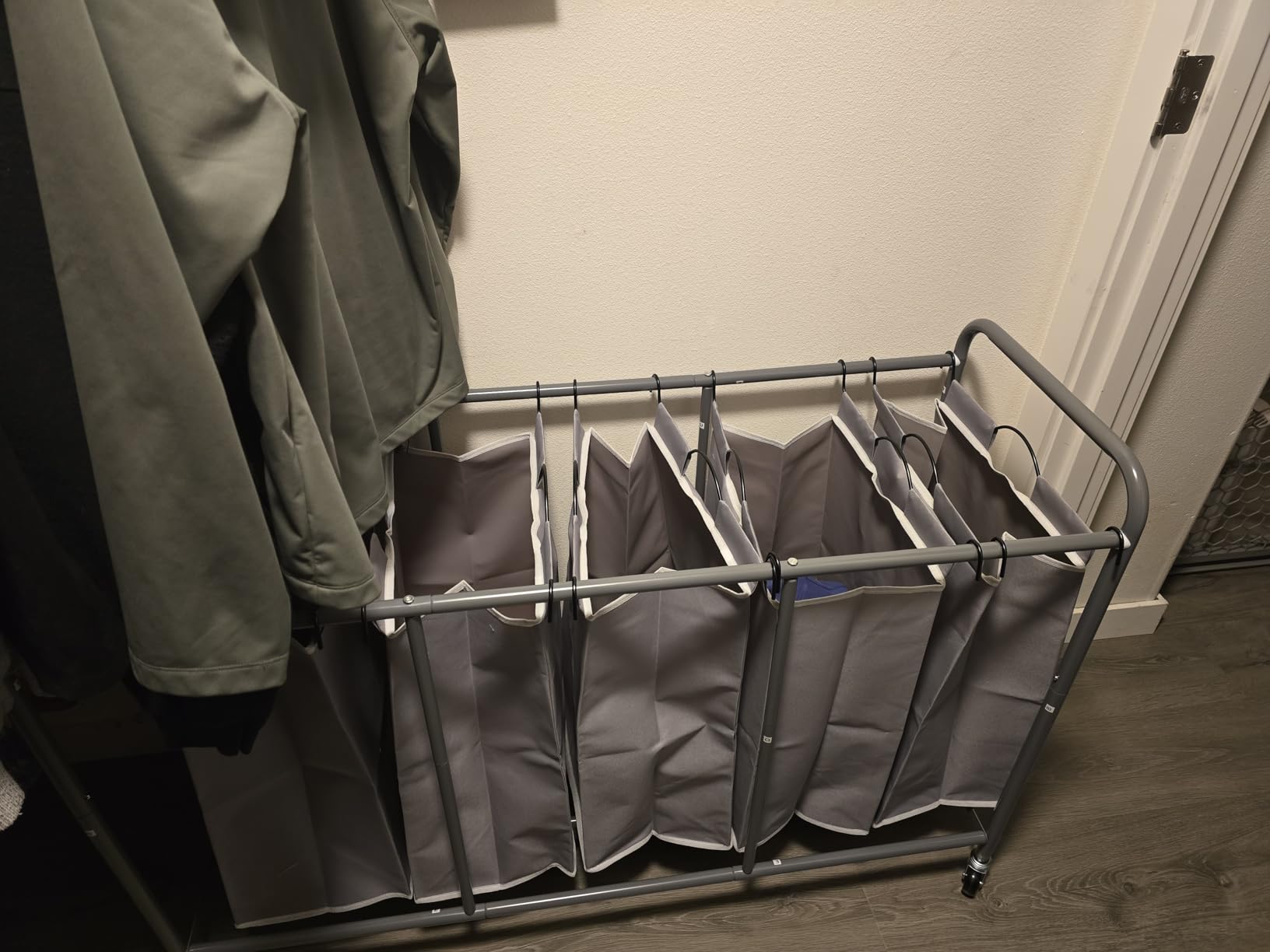 STORAGE MANIAC 3 Section Laundry Sorter, 35.6 Gal (135 L) Laundry Hamper Cart with Heavy Duty Rolling Lockable Wheels and Removable Bags, Clothes Organizer Basket Separator Hamper, Gray customer photo 2