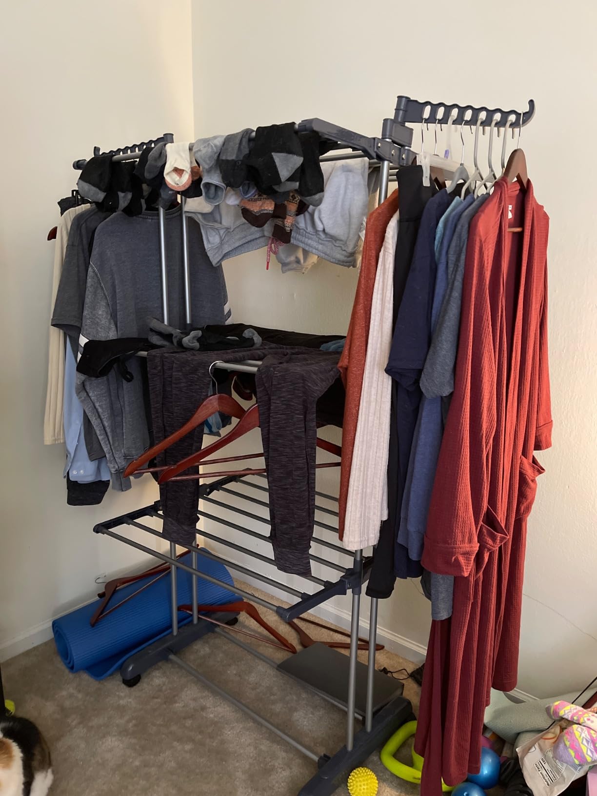 Bigzzia Clothes Drying Rack Folding with Wheels Laundry Rack 4 Tier customer photo 2