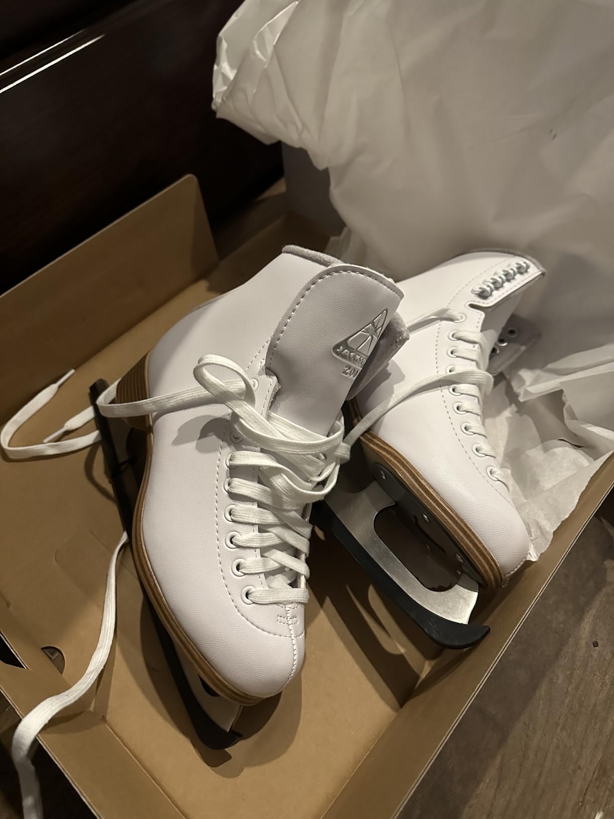 Jackson Classic 200 Womens/Girls Figure Ice Skates customer photo 1