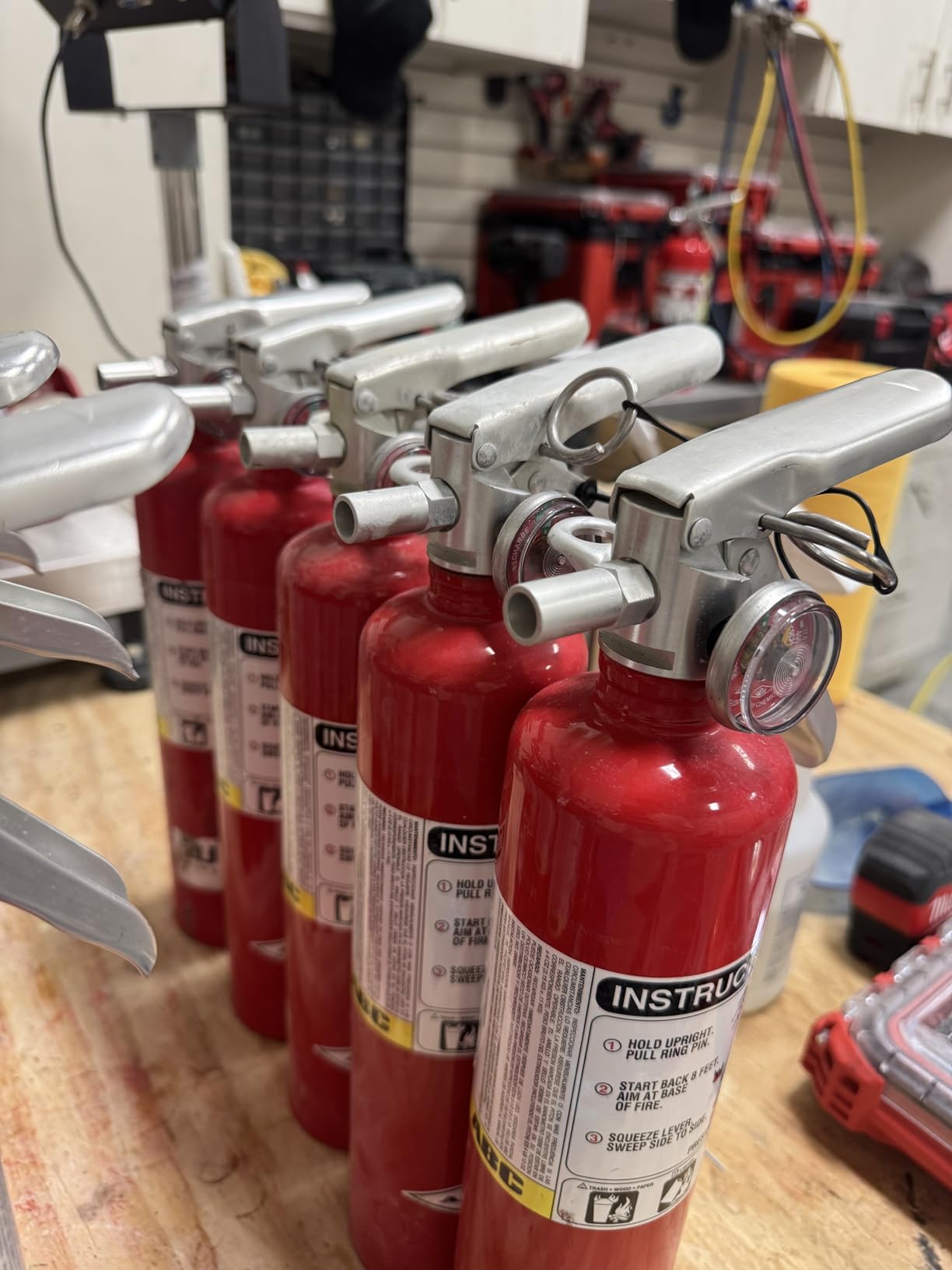Amerex A411, 20lb ABC Dry Chemical Class A B C Multi-Purpose 20 Pound Fire Extinguisher with Wall Bracket. customer photo 1
