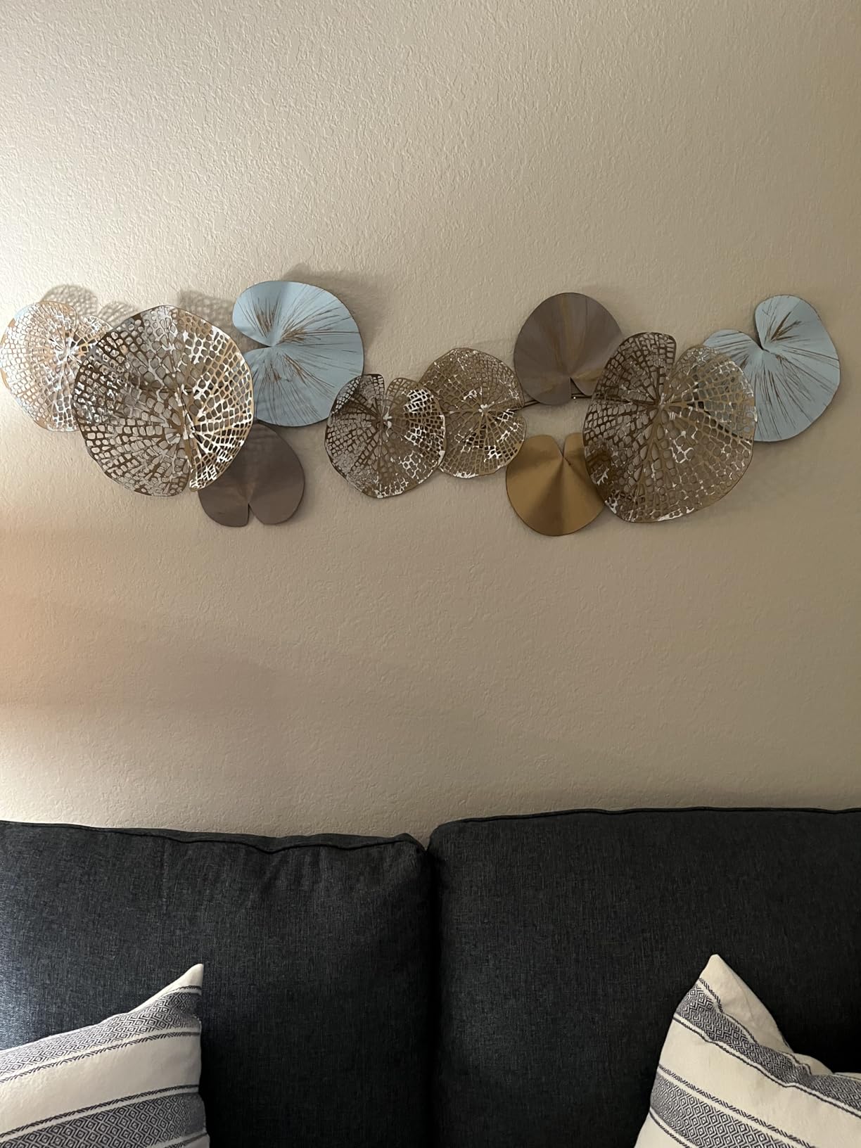 Madison Park Wall Art Living Room Décor - Lenzie Metal Abstract Coastal Decoration, Home Accent Modern Kitchen Dining Decoration, Ready to Hang for Bedroom, 15.7