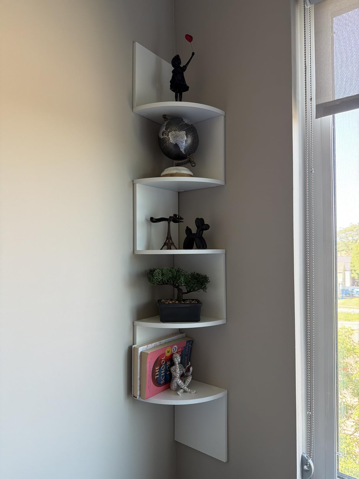 VASAGLE Corner Shelf Wall Mount, 5-Tier Floating Corner Bookshelf customer photo 2