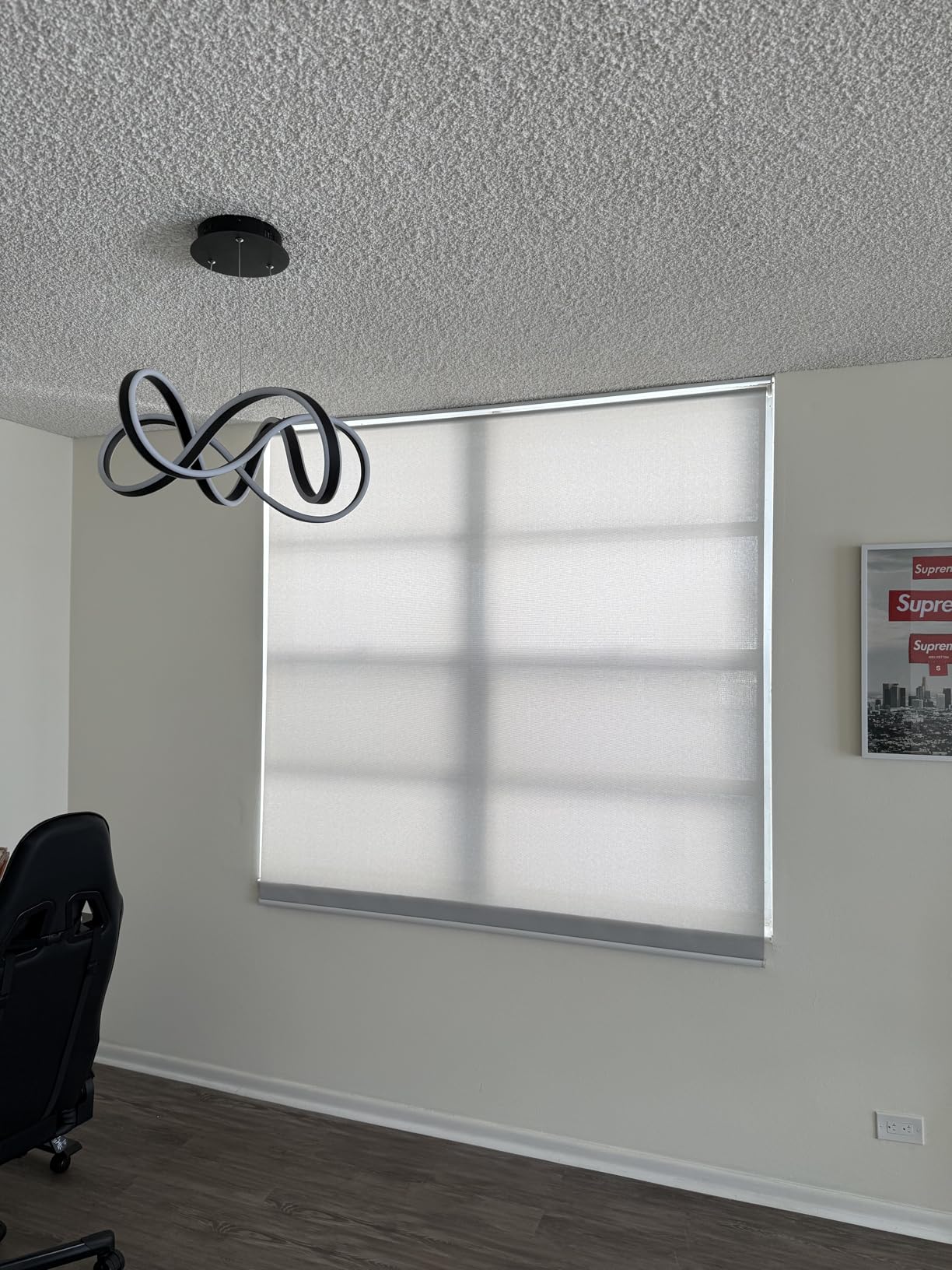 Linen Avenue Cordless 1% Solar Screen Standard Roller Shade, White 30 W x 66 H (Arrives 1/4