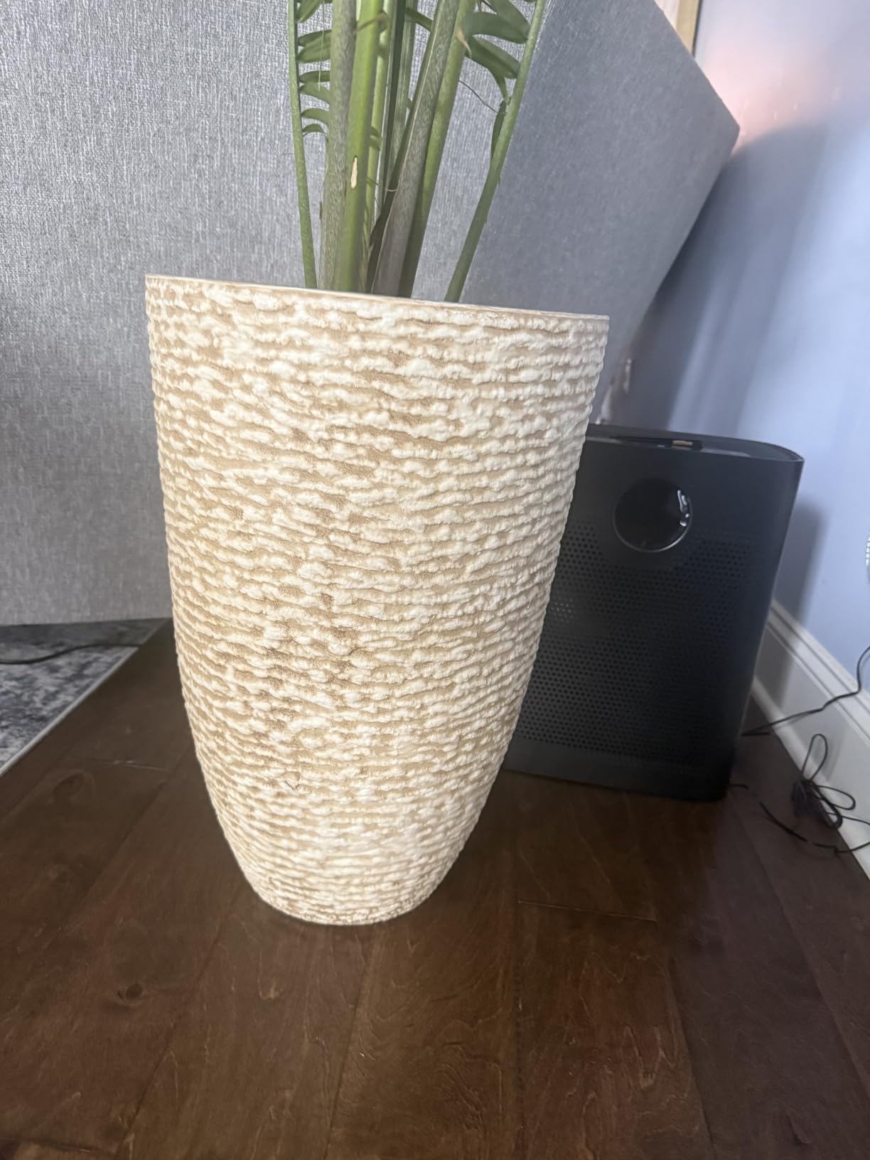 Worth 9 Gallon Tall Round Planters Set of 2-14