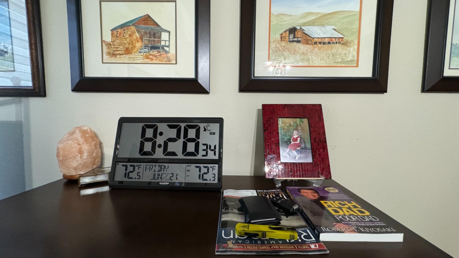 Sharp Atomic Clock with 4-Inch Display, Outdoor Sensor, Battery Powered customer photo 2