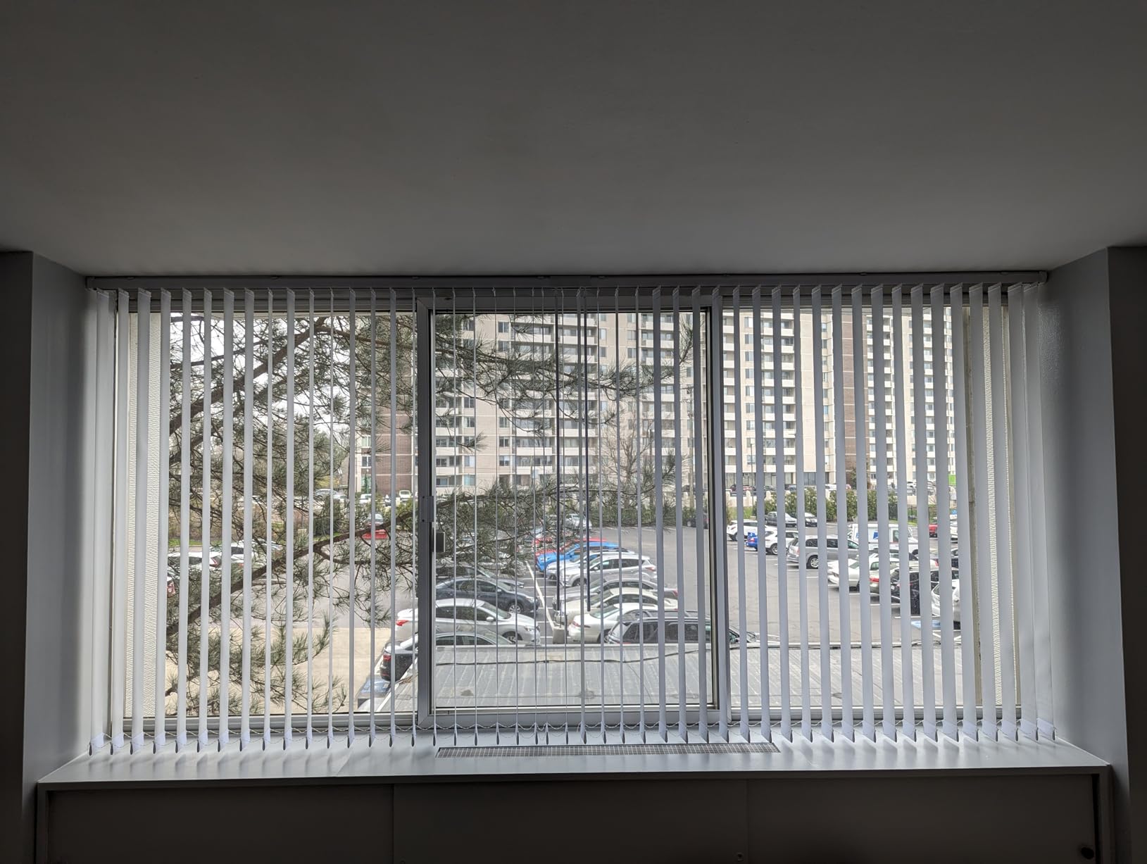 Cordless Vertical Window Blinds, White Blackout Fabric, Energy Saving UV Protection Noice Reduce for Sliding Glass Doors, Patio Doors customer photo 1