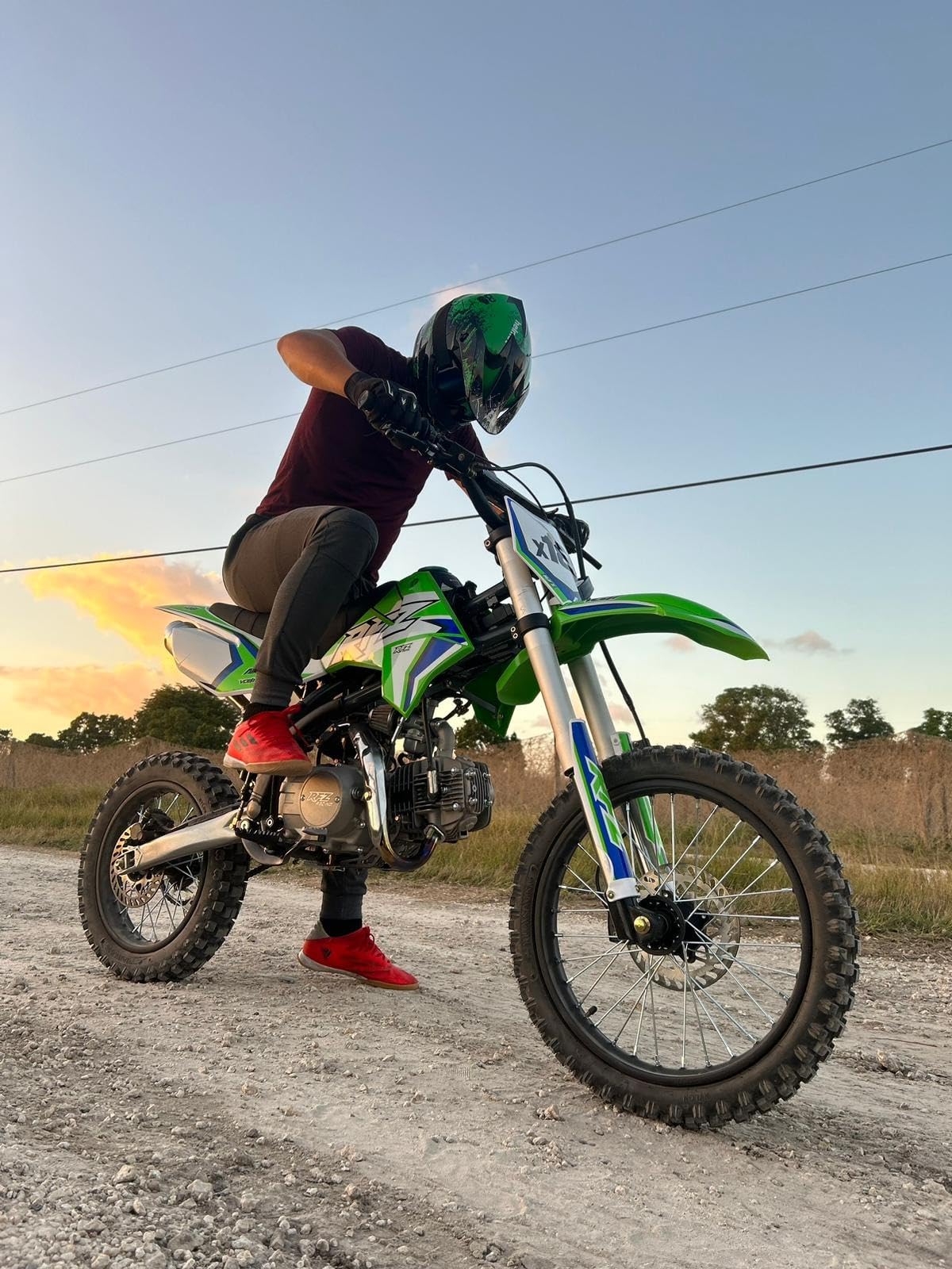 HHH DB X18 125CC Dirtbike Apollo RFZ Racing Gas Dirt Bike with Twin Spare Heave Duty Steel Frame Big Tires 17/14 inch 4 Speed Dirtbike for Youth Adult Vitacci Dirtbike customer photo 1