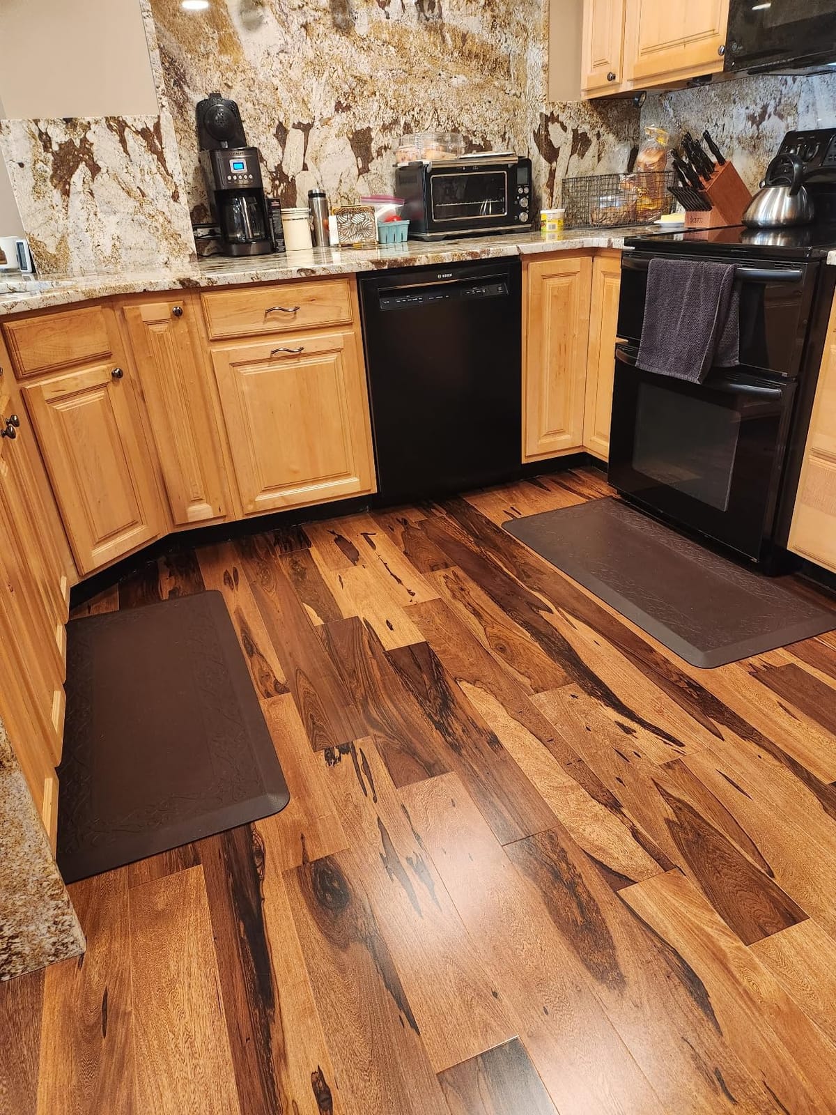 24 x 60 Inch Extra Support Anti Fatigue Comfort Kitchen Mat, Waterproof Long Kitchen Runner, Non-Slip Standing Desk Mat, Commercial Pads for Offices, Home, Garages (Bordeaux Black, 24'' x 60'') customer photo 1