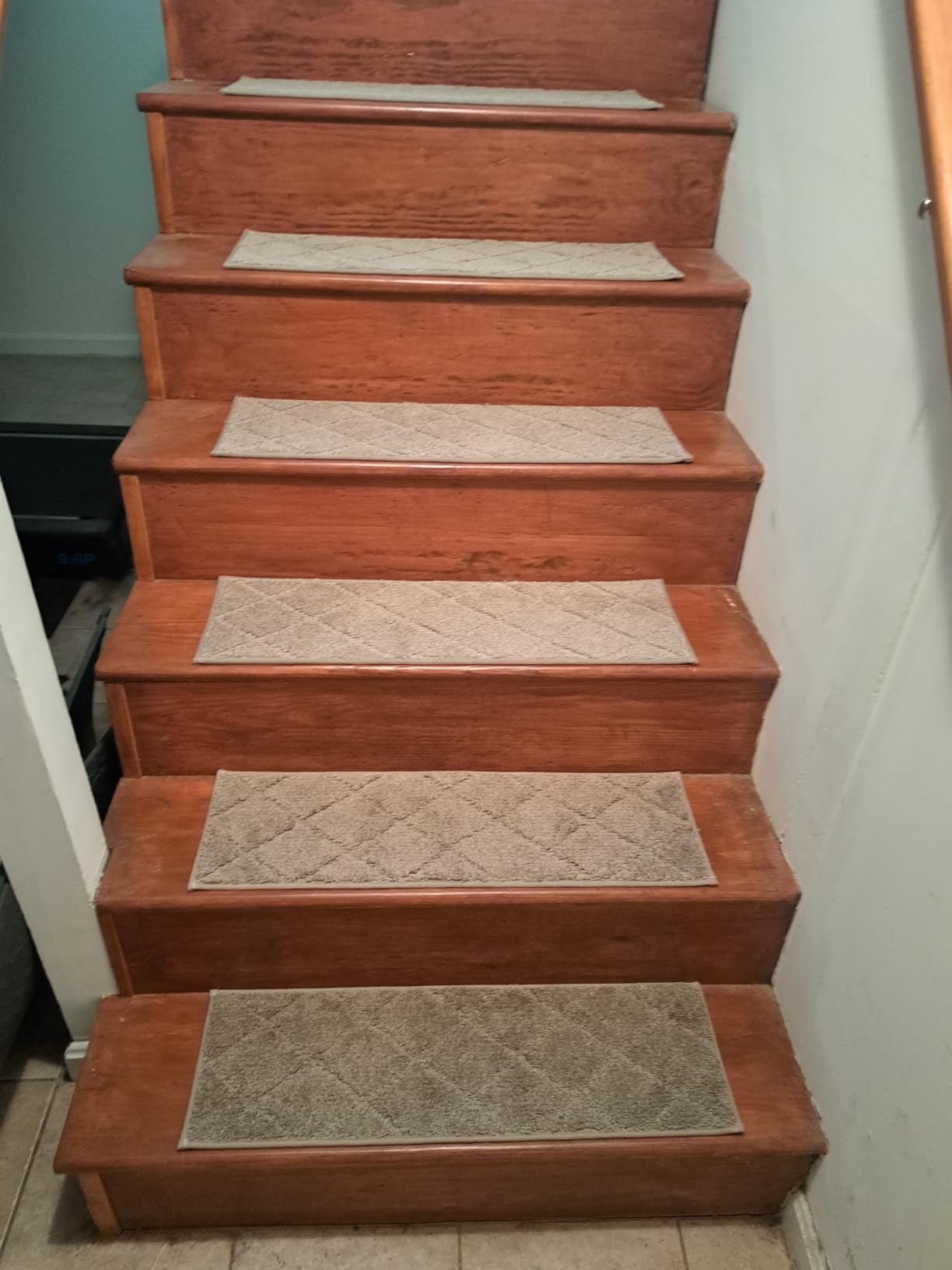 COSY HOMEER Edging Stair Treads Non-Slip Carpet Mat 28inX9in,15pc,Beige customer photo 1