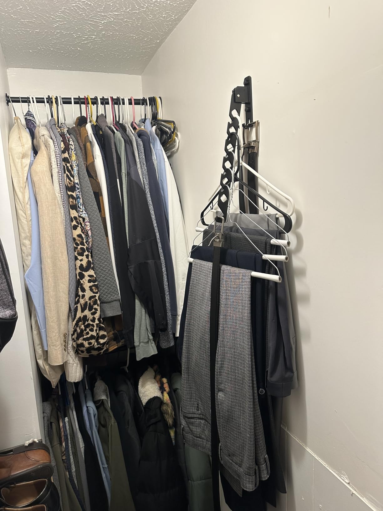 Wall Mounted Clothes Drying Rack, Wall Clothes Hanger Foldable, Laundry Hanger Hook for Bathroom, Wall Clothes Rack Indoor, Perfect for Small Spaces, Matte Black customer photo 2