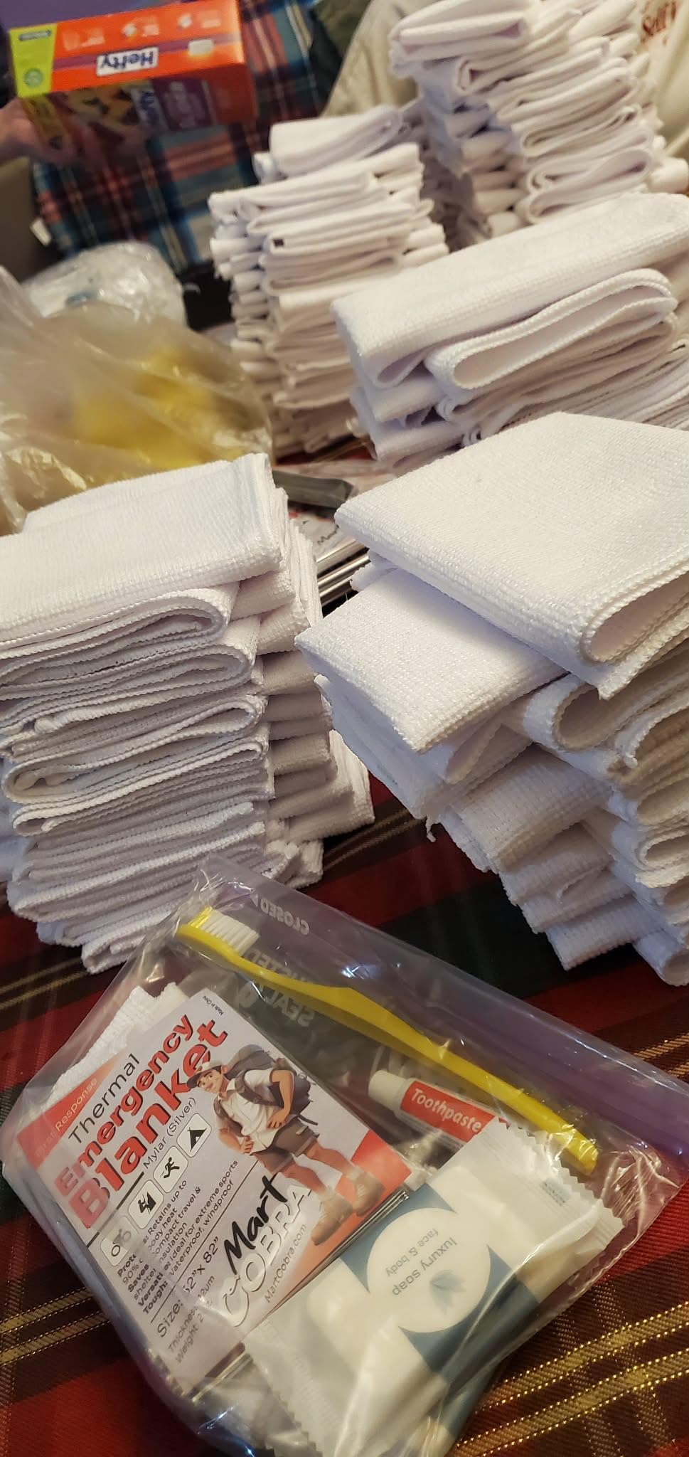 Emergency Blankets for Survival Gear and Equipment x6, Space Blanket, Mylar Blankets, Thermal Blanket, Survival Blanket, Survival Kits Emergency Kit, Emergency Supplies, Foil Blanket Camping Shelter customer photo 1