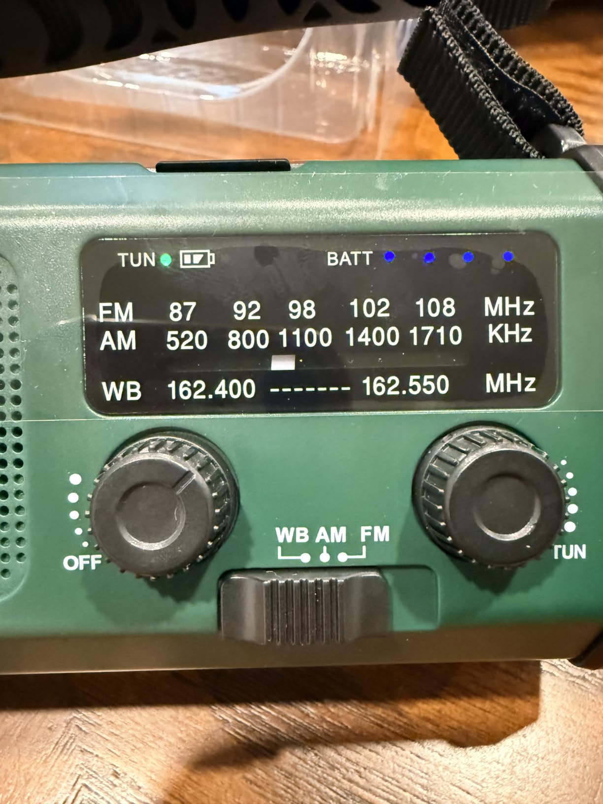 Leaton Hand Crank Emergency Radio, NOAA Weather Radio AM/FM,10000mAh customer photo 2