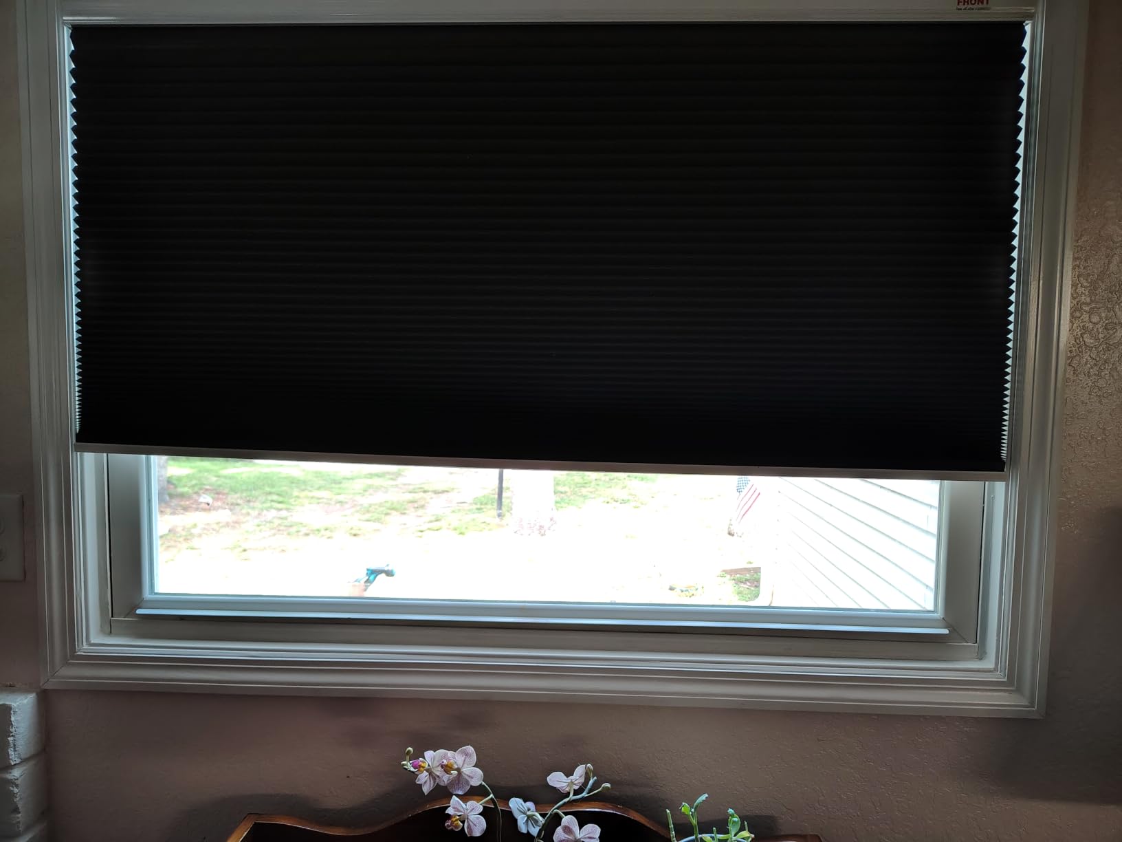 Changshade Cordless Cellular Shades,Blackout Honeycomb Shades for Windows,Pull Down Pleated Blinds,Easy to Install for Indoor Windows and French Doors,White(Blackout),Custom Size customer photo 1