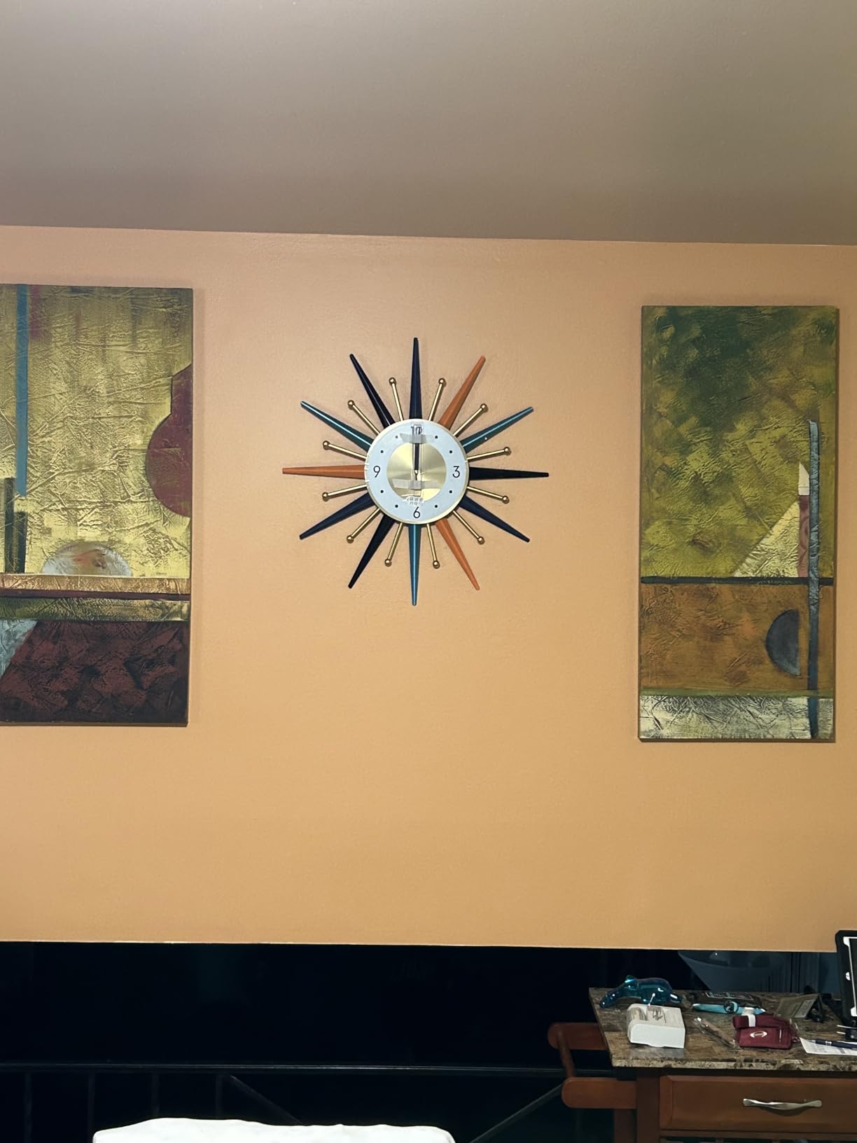 FIELDY Large Wall Clock 31 Inch Mid Century Wall Clocks Starburst Clock Non Ticking Battery Operated 3D Wall Clocks Home Décor for Living Room, Kitchen, Dining Room, Bedroom customer photo 1