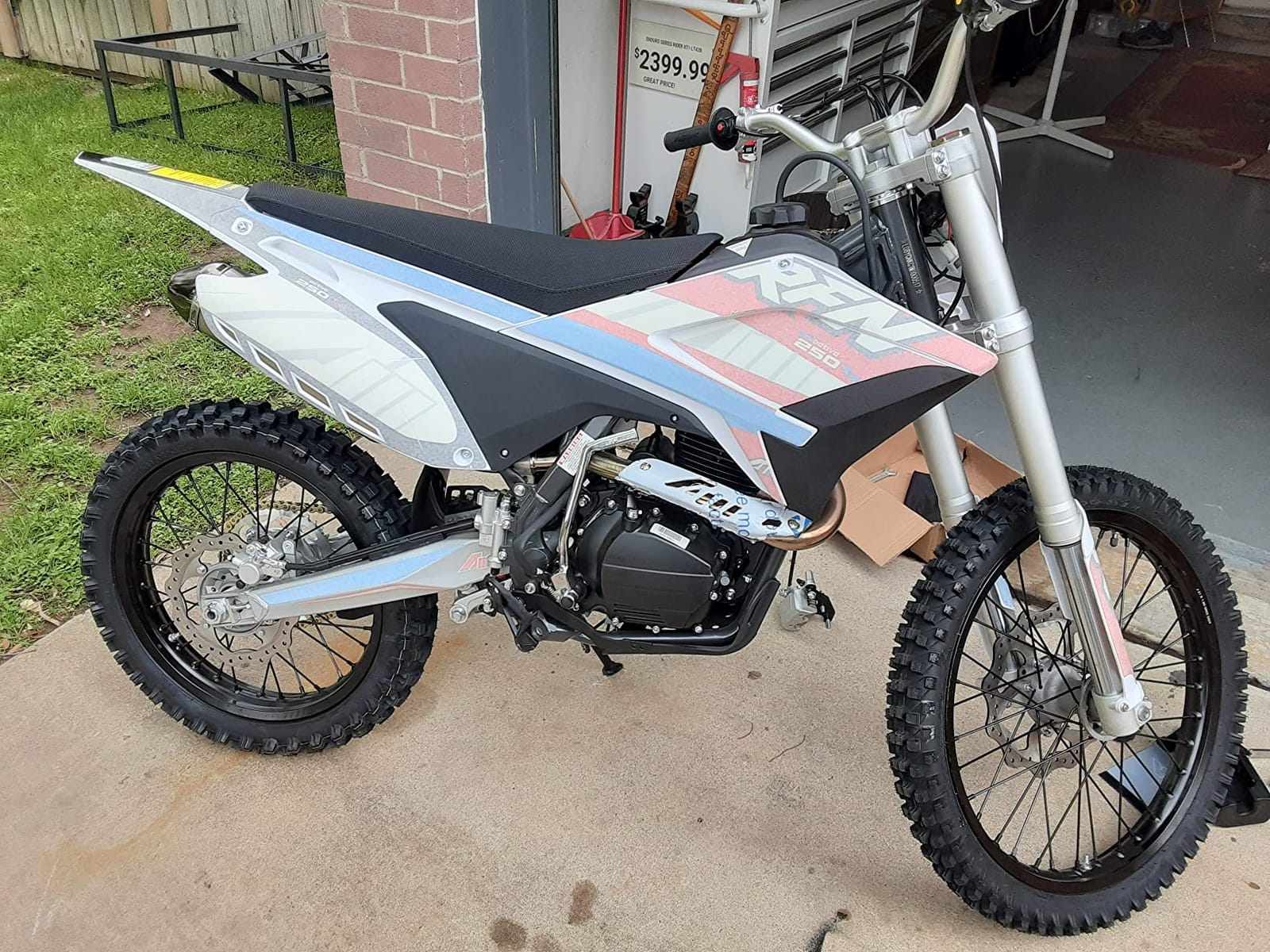 HHH Apollo RFN Thunder Proactive 250 Dirtbike 5 Speed 250cc Bike Racing Dirt Bike (Blue) customer photo 1