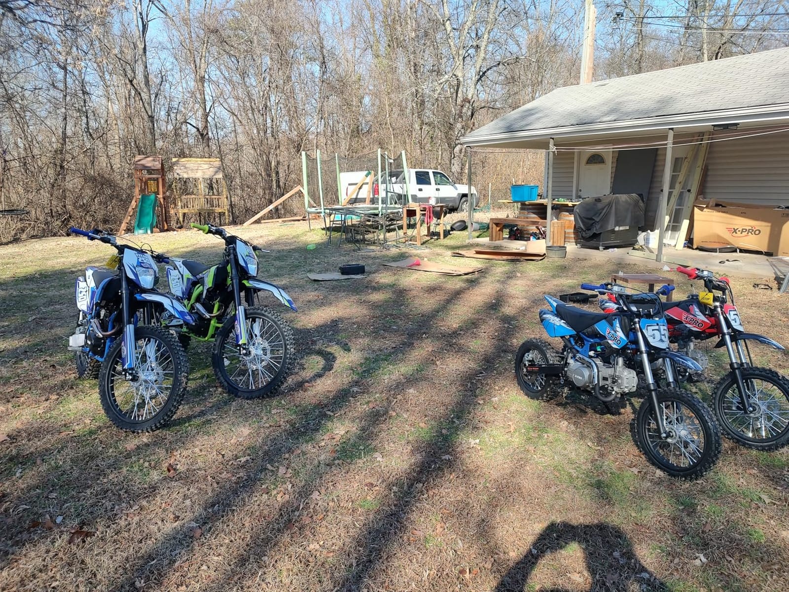 X-PRO 250cc Dirt Bike Zongshen Brand Engine, 5-Speed Manual Transmission, Electric/Kick Start! Big 21