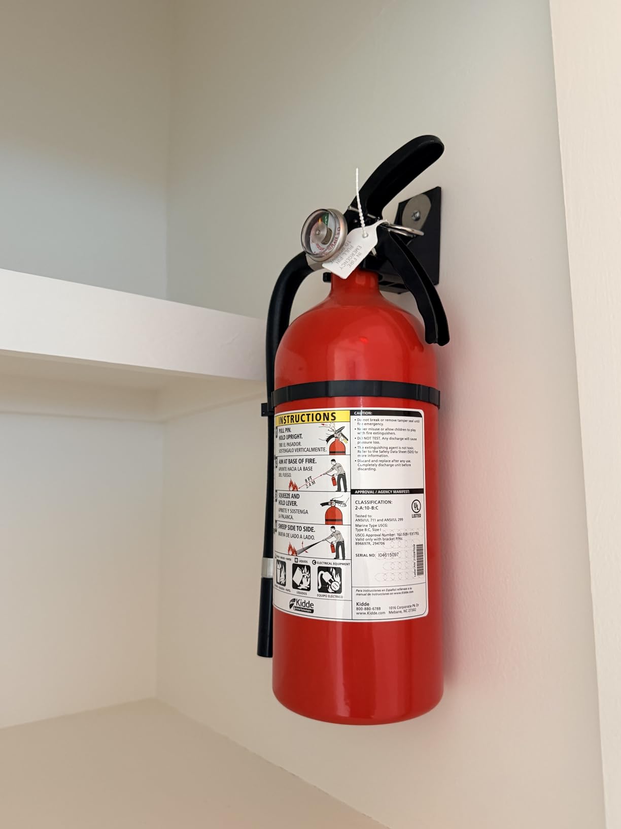 Kidde Living Area Fire Extinguisher for Home, 2-A:10-B:C, KD143-210ABC customer photo 2