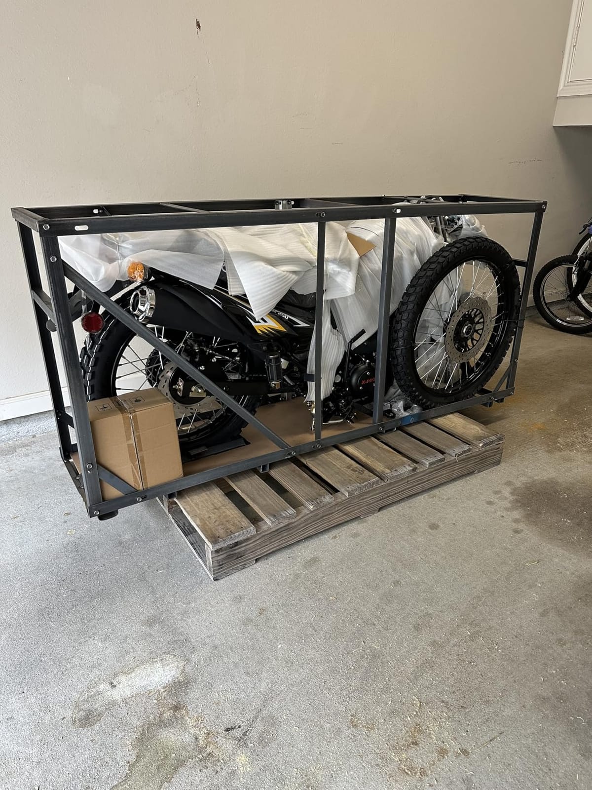 X-PRO Cavalier 250 with Zongshen Counter Balanced Engine 5-Speed Manual Transmission Dual Sports Enduro Dirt Bike, 21
