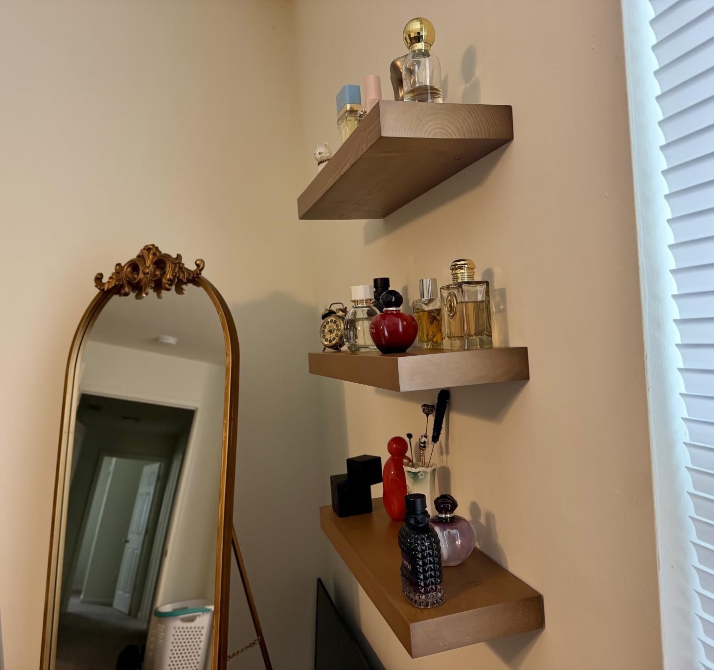 Homeforia 48 Inch Floating Shelves, High-End Solid Pine Wood, Set of 2 customer photo 1