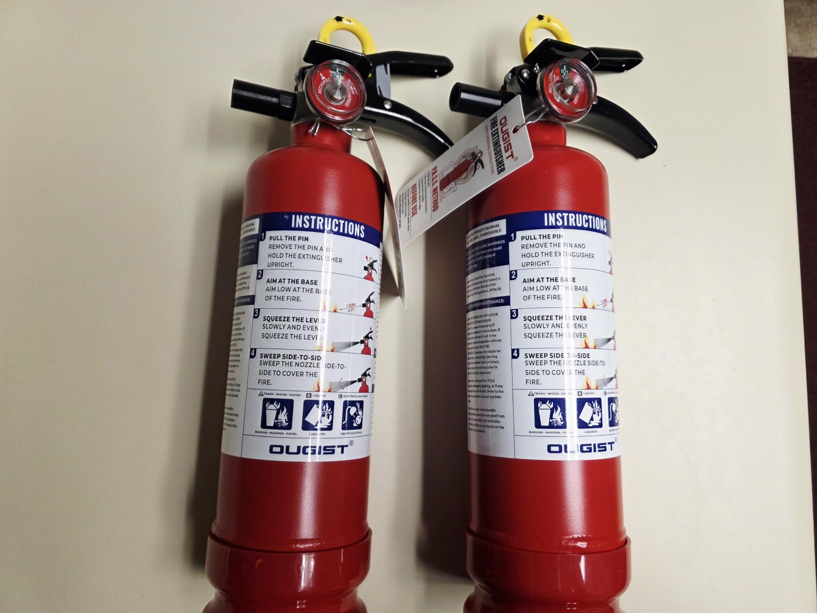 Ougist Signature ABC Fire Extinguisher for Home, 2.5 lb, 1 Pack | 1-A:10-B:C Rated Dry Chemical Extinguisher Designed For Initial Household Fires In Kitchens, Garages And Living Areas customer photo 2