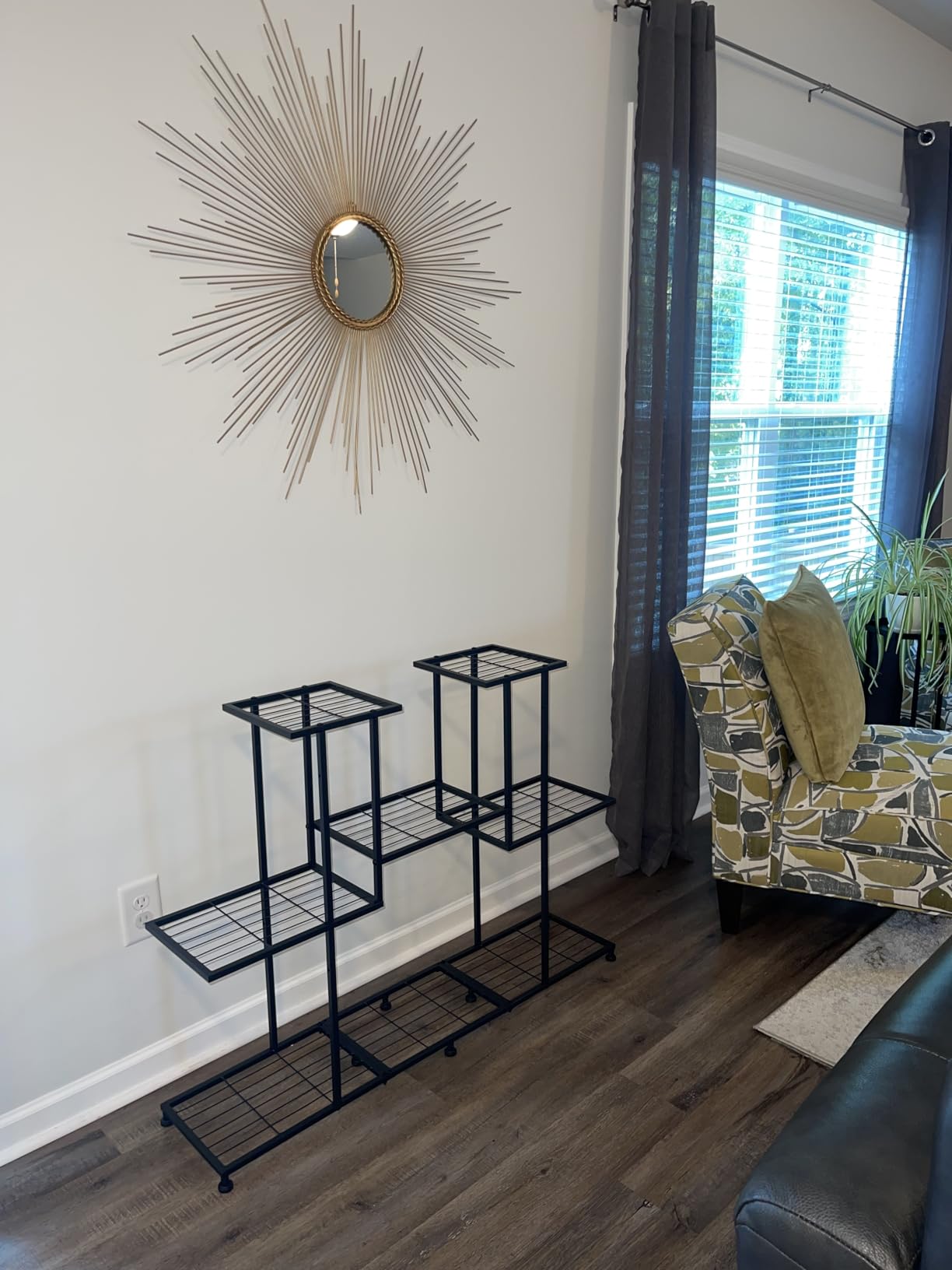 Twhep Metal Plant Stand, 5 Tiers Multifunctional Plant Stands for Indoor Plants, Decorative Black Steel Plant Shelf for Indoor Patio Garden Balcony and Yard (4 tiers 12 pots) customer photo 2