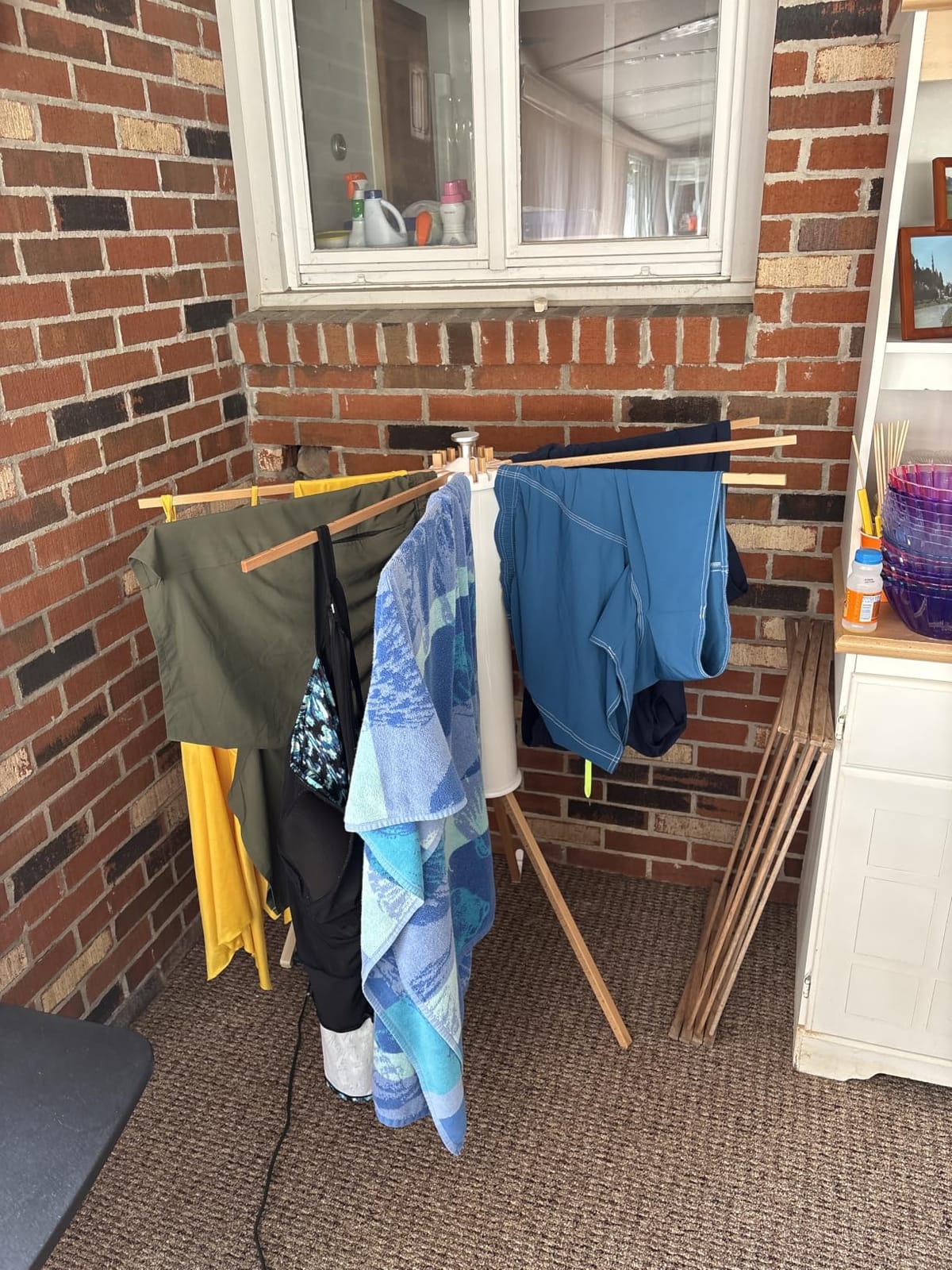 LIENAHU Clothes Drying Rack Tripod,Drying Rack Clothing,Laundry Drying Rack,Floor Standing,16 Wooden Poles,Collapsible Drying Racks for Laundry,Retractable,Foldable,Folding customer photo 1