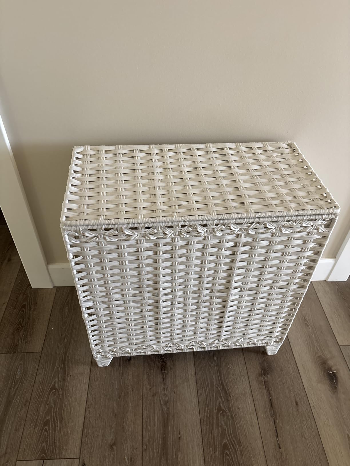 Laundry Hamper with 4 Removable Liner Bags, 176L Laundry Sorter with Lid customer photo 1