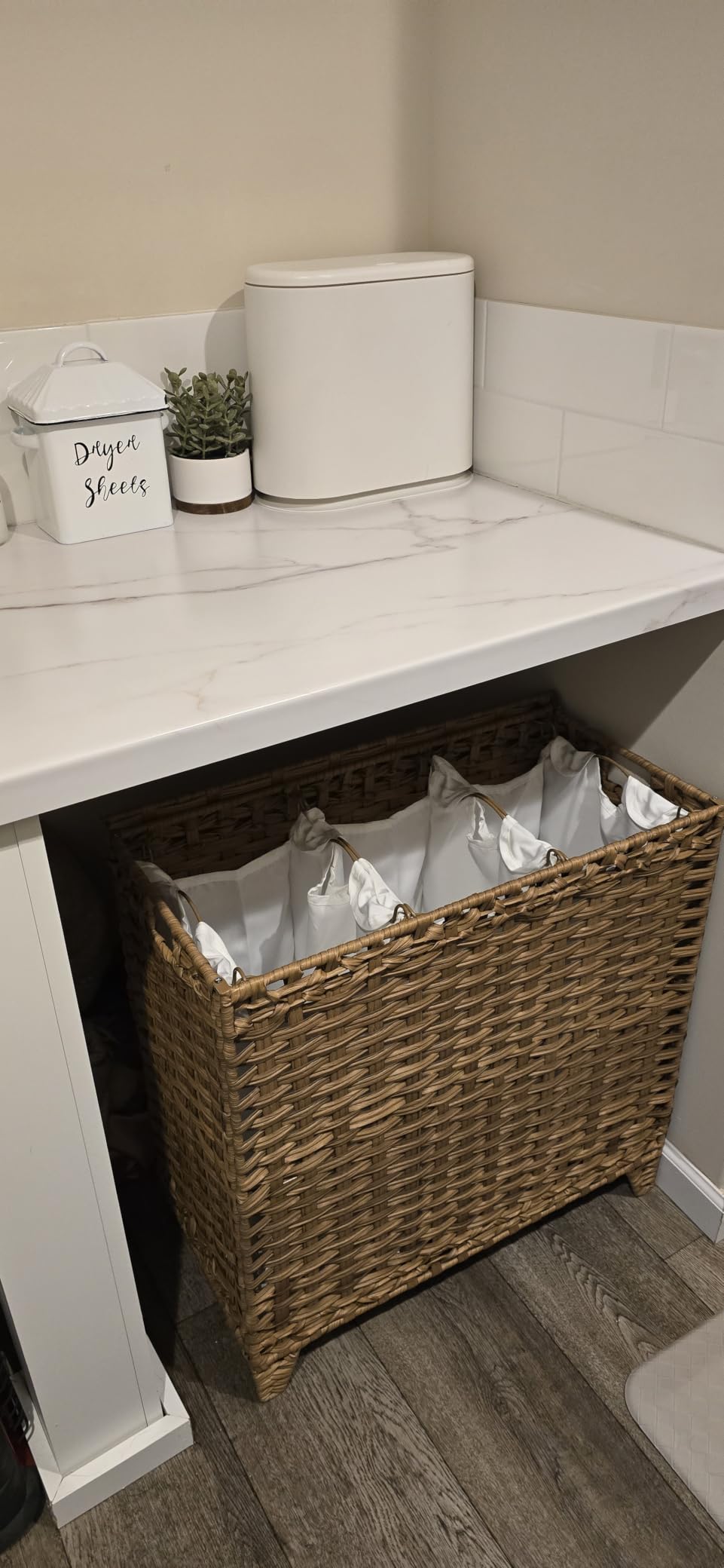 Laundry Hamper with 4 Removable Liner Bags, 176L Laundry Sorter with Lid customer photo 2