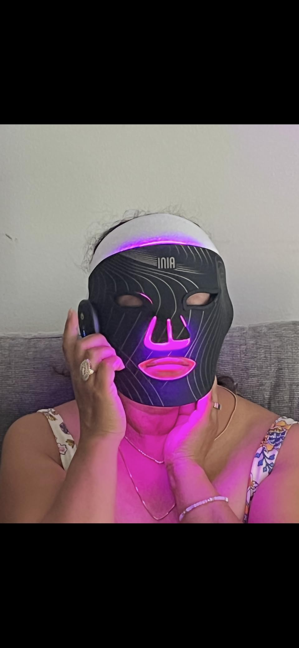 INIA GLOW Wireless Red Light Therapy Mask for Face, 850nm NIR, 272 LEDs | Cordless & Portable, Dual Magnetic Batteries, 3 Light Modes, 105mW/cm2 Output, Lightweight Silicone, Home & Travel customer photo 2