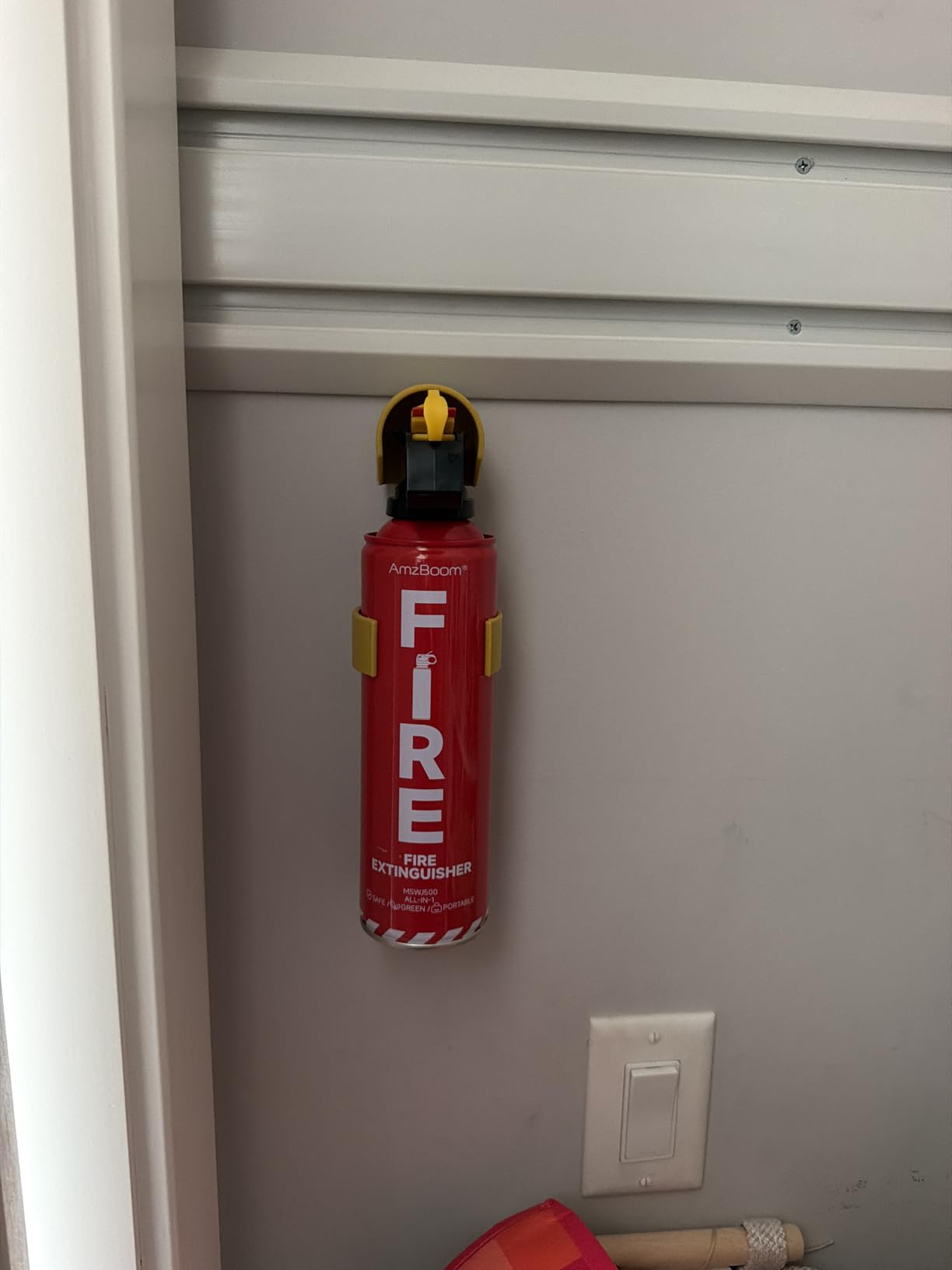 Fire Extinguisher for Home 1Pack, Kitchen, Car, and Grill,Compact Water-Based A, B, C, K Extinguisher with 6-Year Warranty and Easy Storage. customer photo 1