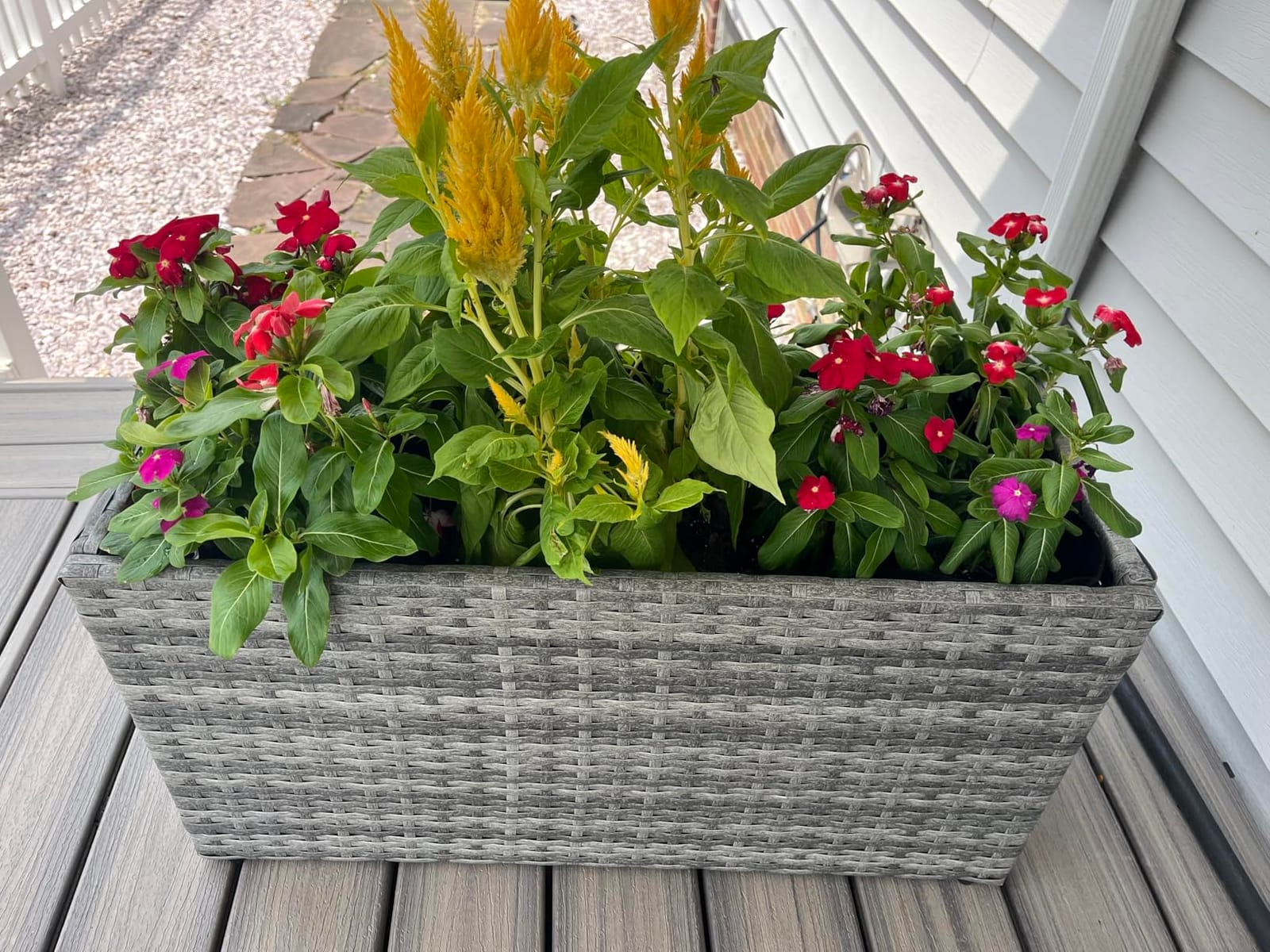 LEWIS&WAYNE Large Rectangular Block Planter Box Handmade Wicker Tall Planters for Outdoor Plants with Removable Liners Modern Planter for Indoor Outdoor Patio Deck - Brown, 36''x12''x16'' customer photo 1