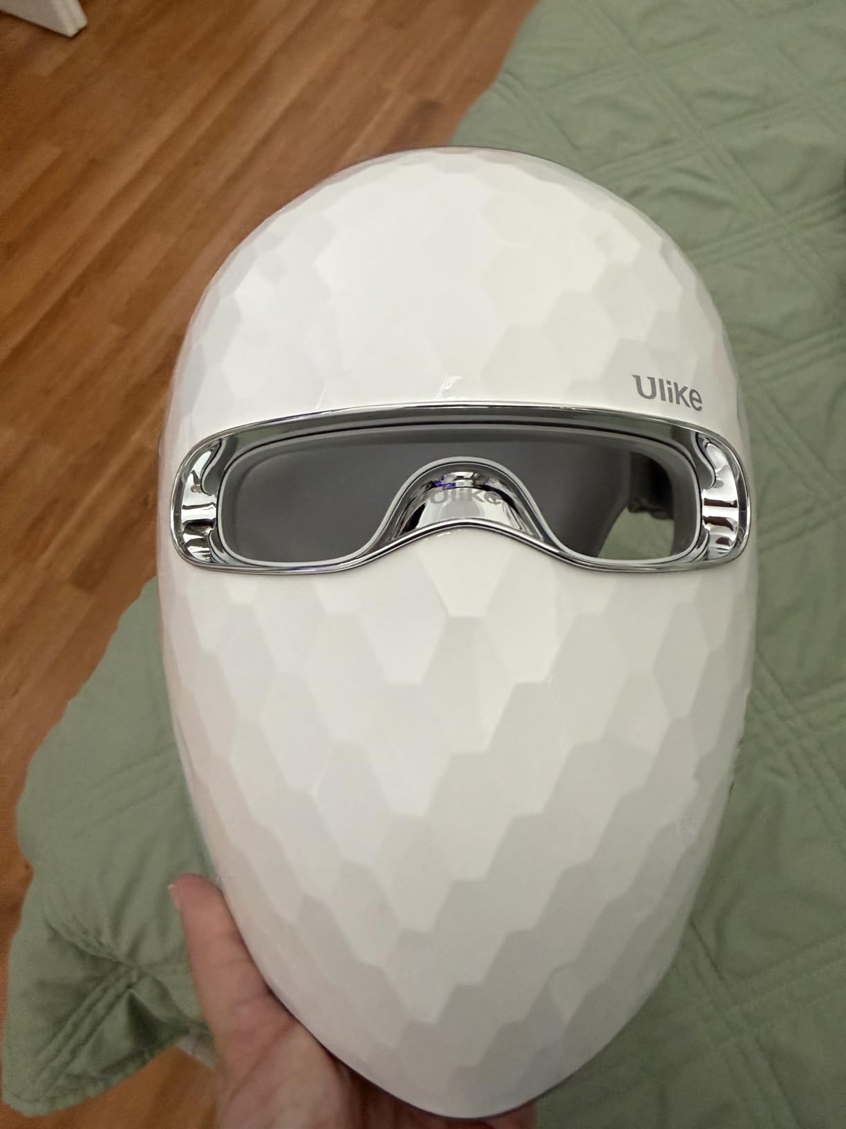 Ulike Red Light Therapy Mask for Face, 360° full face coverage | Red, Blue, Yellow & Infrared Light, Acne & Anti-Aging, Cordless, Remote Control, Eye Protection, Home Skincare Device customer photo 1