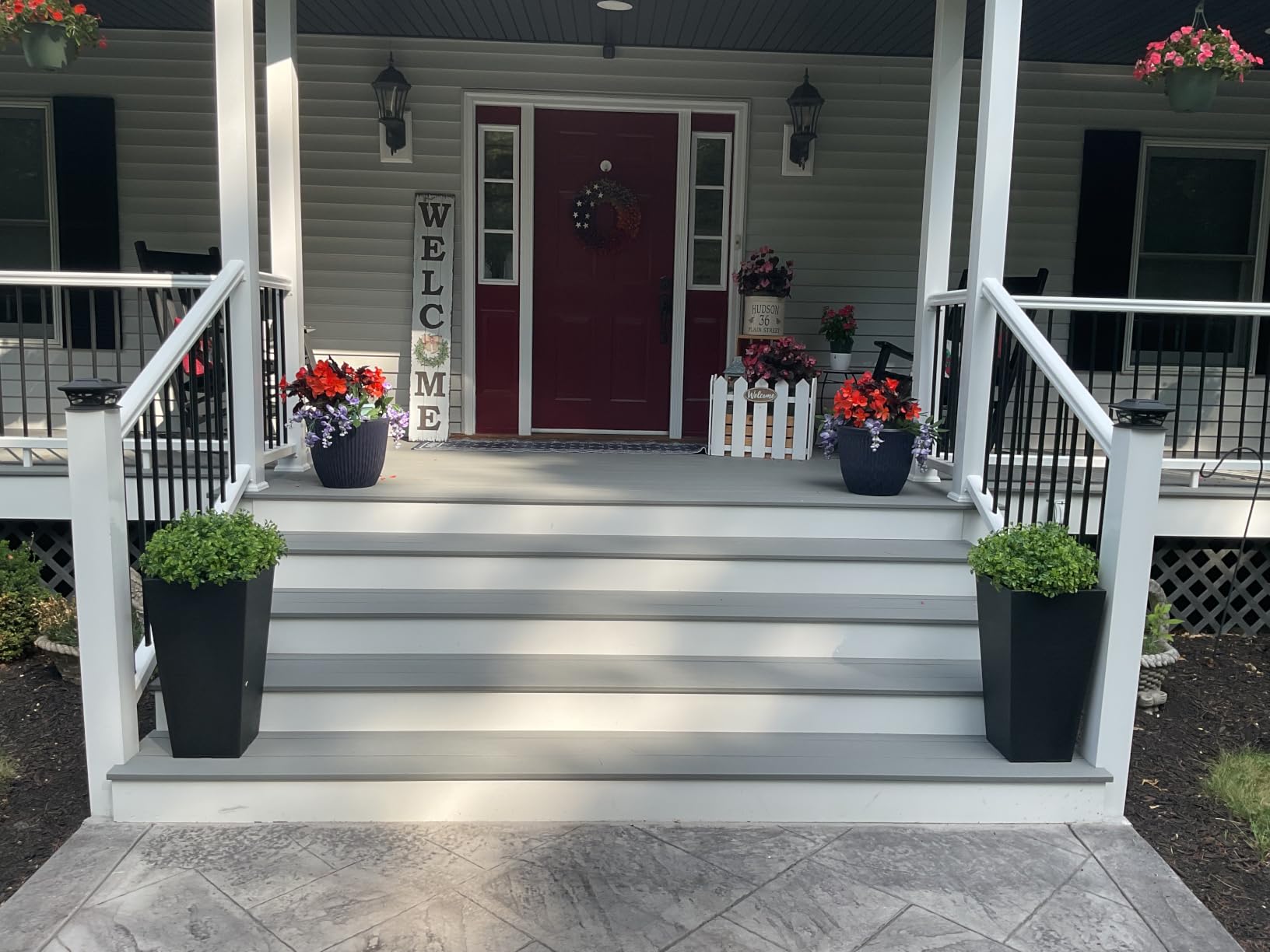 VEVOR Set of 2 Tall Outdoor Planters 21