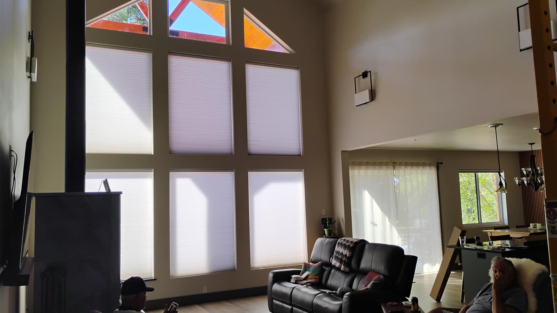 SmartWings Motorized Cellular Shades, 80% Blackout Double-Cell White customer photo 1