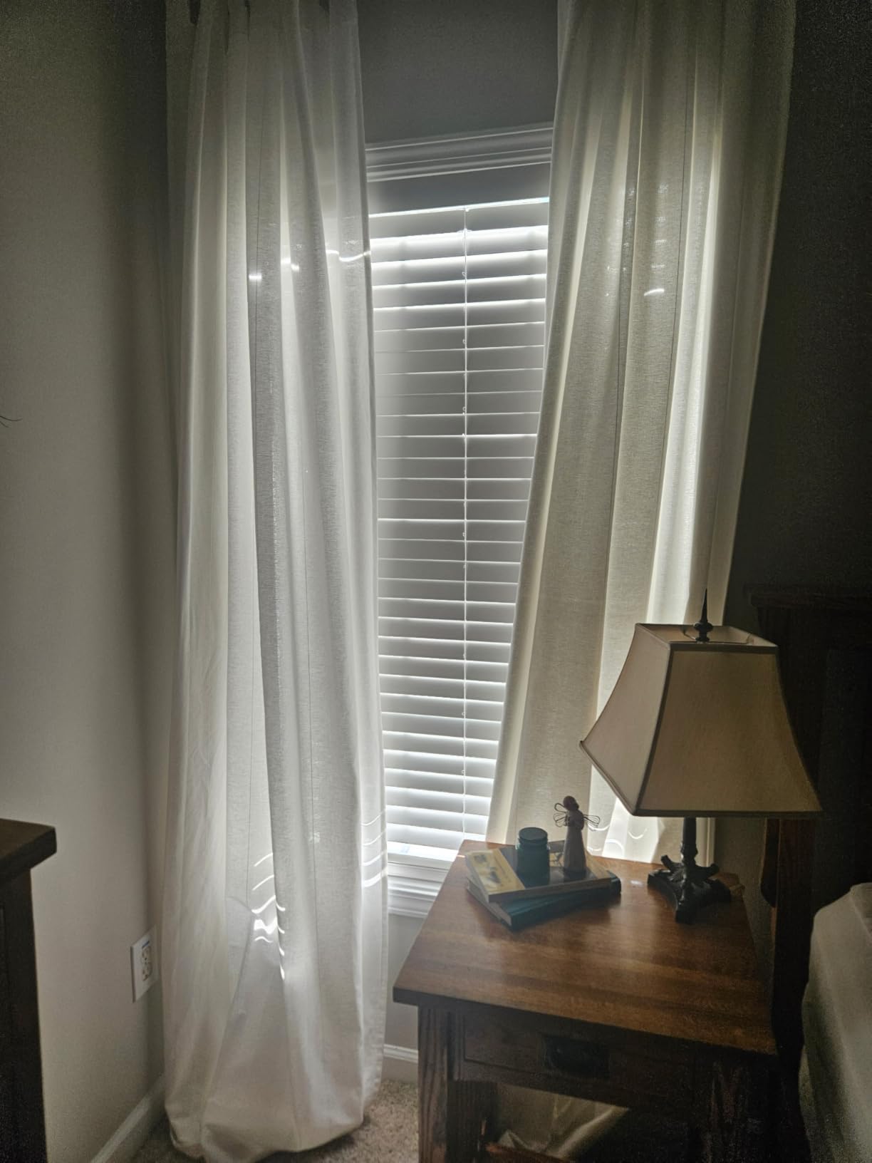 LEVOLOR Basics Cordless Faux Wood Blinds for Indoor Windows, 34