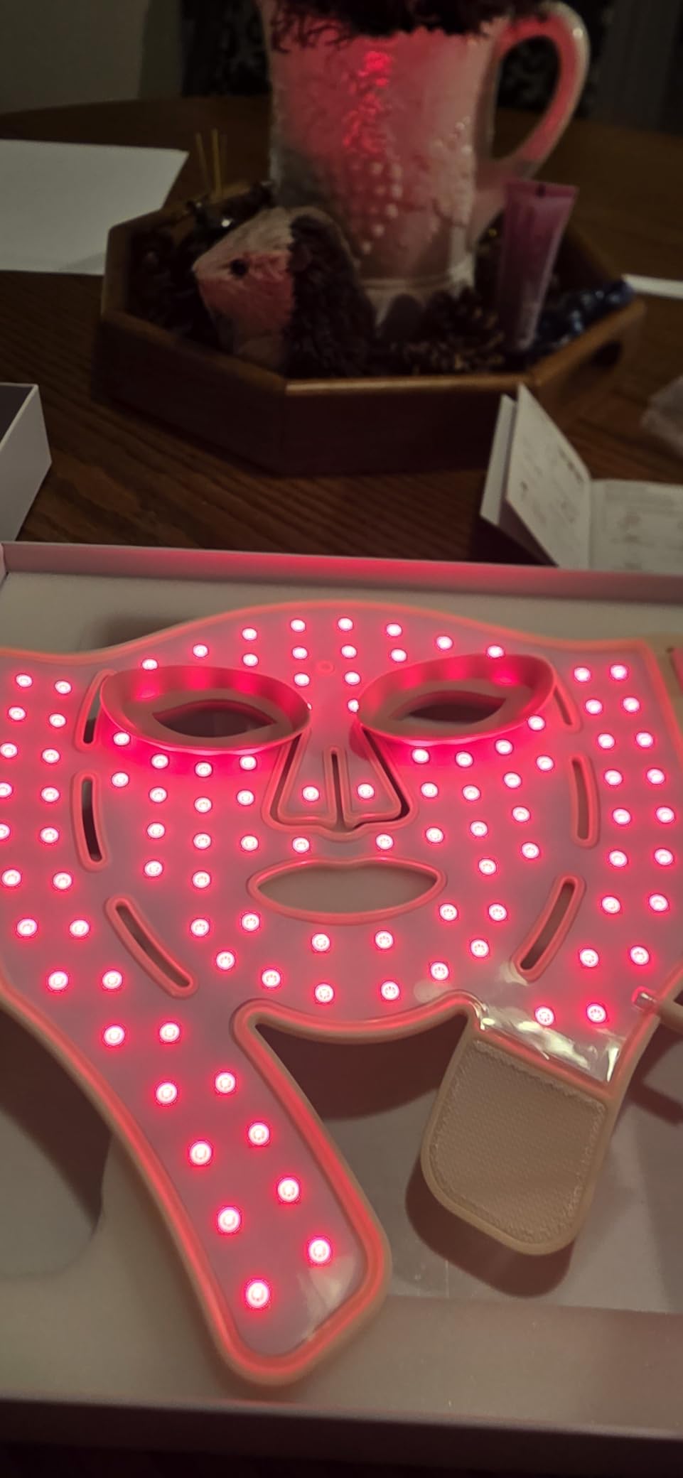 RENPHO Red Light Therapy Mask for Face, FDA-Cleared, Birthday Gifts for Wife | 324 LEDs, 3 Modes, Wrinkle Treatment, Anti Acne, Red Blue NIR, Full Face Coverage, Cordless, Home Facial Skincare for Women customer photo 2