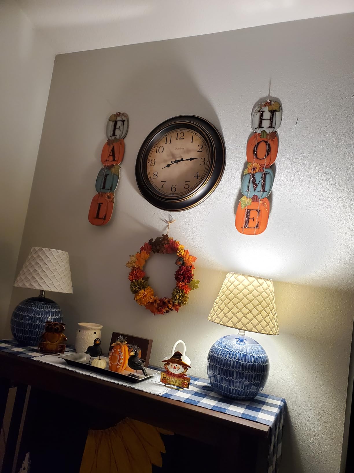 Crosstime 24 Inch Wall Clock Battery Operated Silent Round Vintage Large Wall Clocks for Living Room Farmhouse Decor, Black-Brown customer photo 1