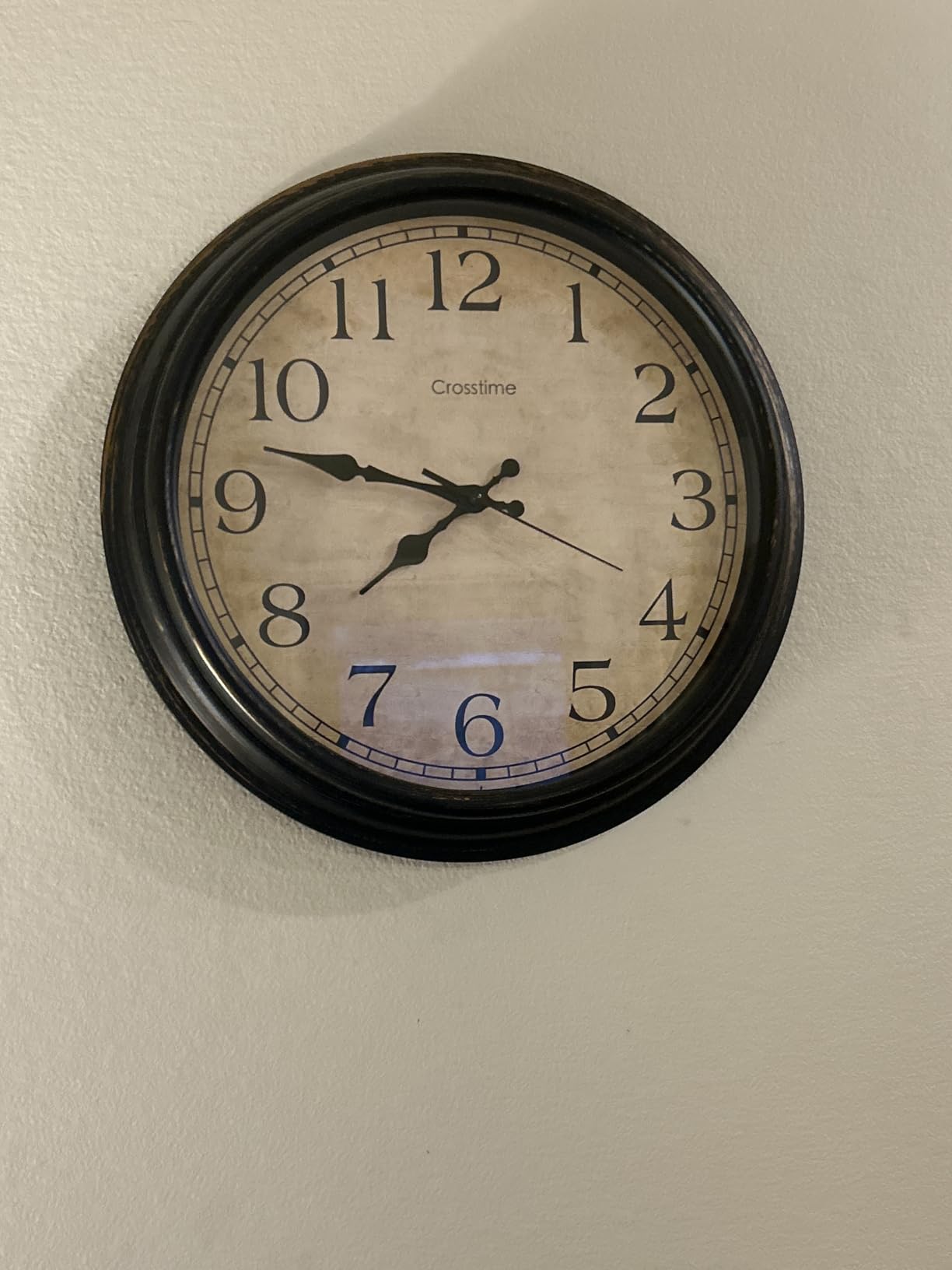 Crosstime 24 Inch Wall Clock Battery Operated Silent Round Vintage Large Wall Clocks for Living Room Farmhouse Decor, Black-Brown customer photo 2
