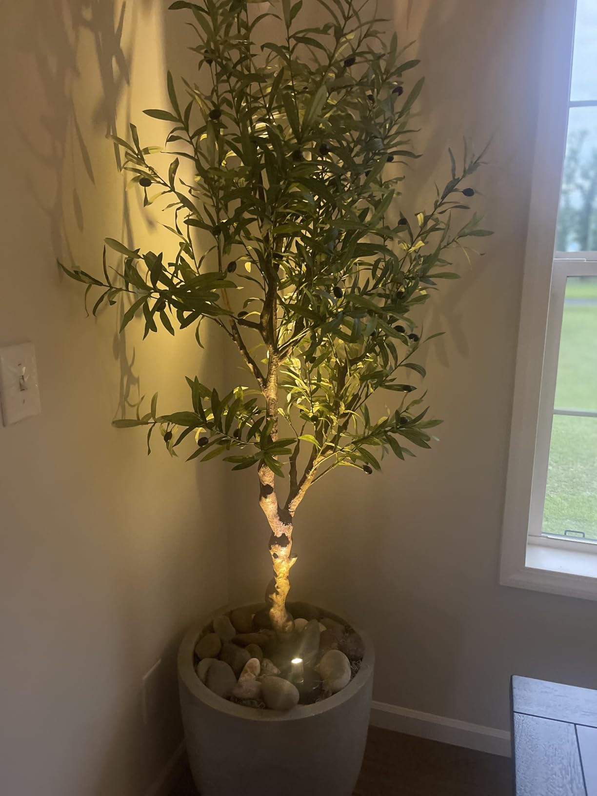 Kante Large Round Bowl Rusty Concrete Planter 18